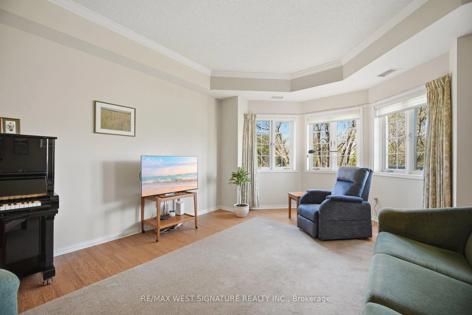 Photo 15 of Unit 102, 75 Treelawn Boulevard, Vaughan, Kleinburg — HOMEH
