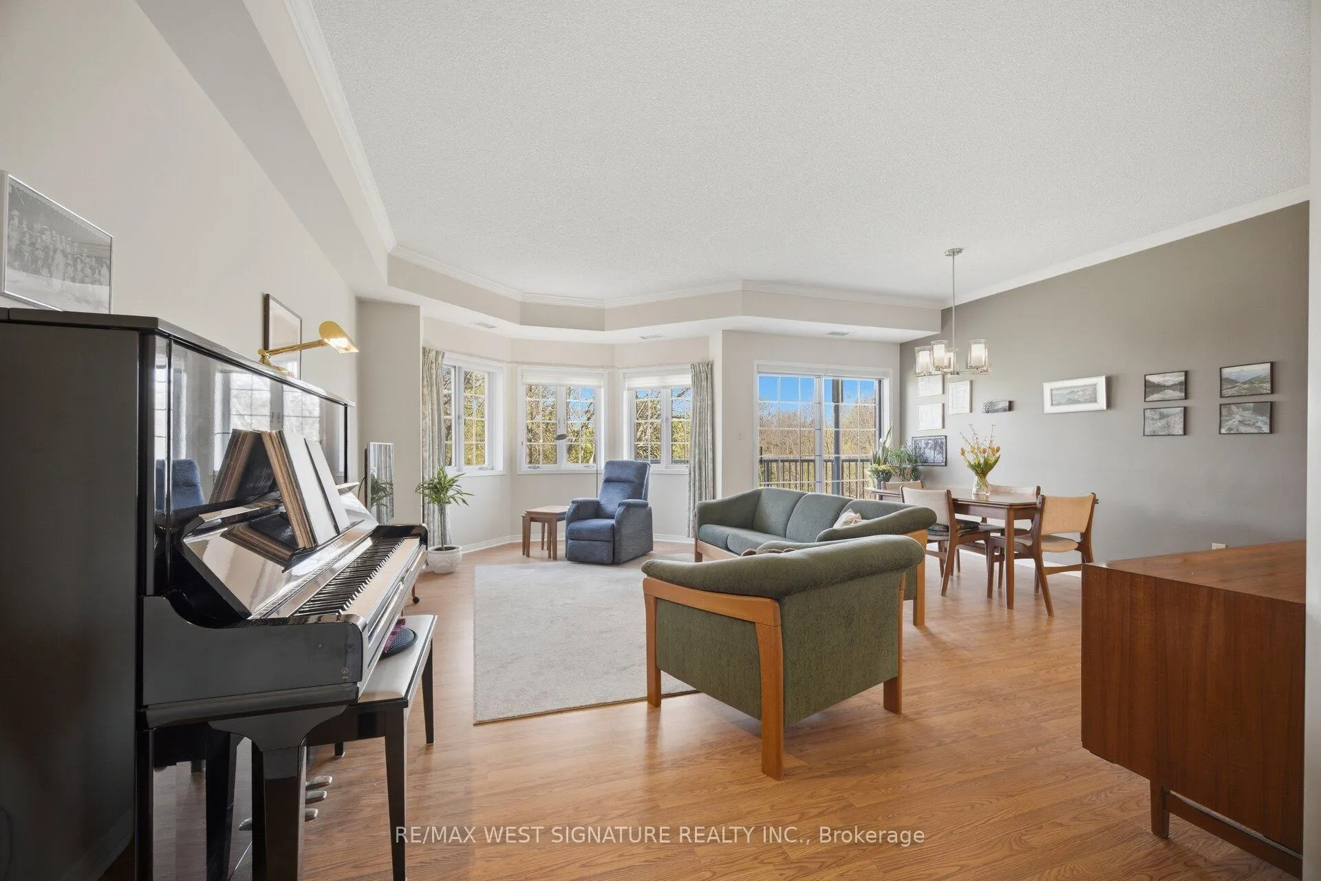 Photo 16 of Unit 102, 75 Treelawn Boulevard, Vaughan, Kleinburg — HOMEH