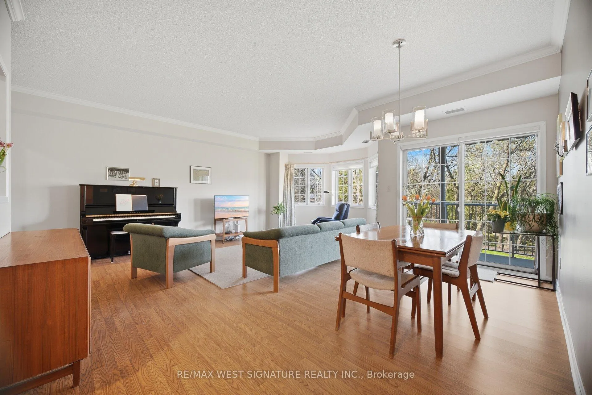 Photo 17 of Unit 102, 75 Treelawn Boulevard, Vaughan, Kleinburg — HOMEH