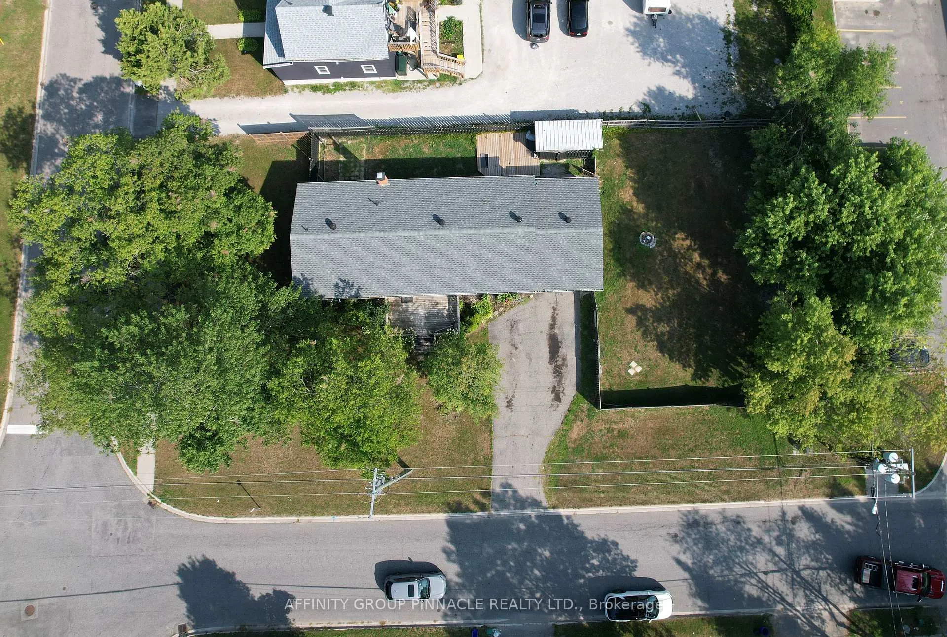 Photo 2 of 221 Dill Street, Bracebridge, Monck (Bracebridge) — HOMEH