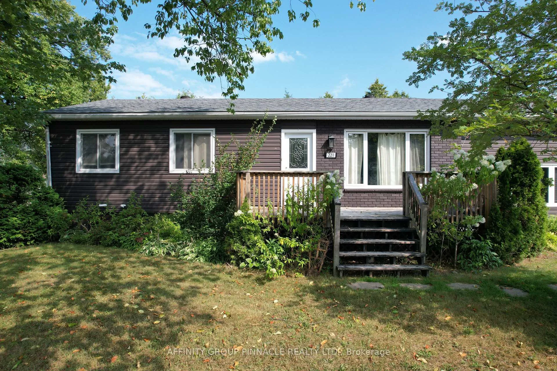 Photo 7 of 221 Dill Street, Bracebridge, Monck (Bracebridge) — HOMEH