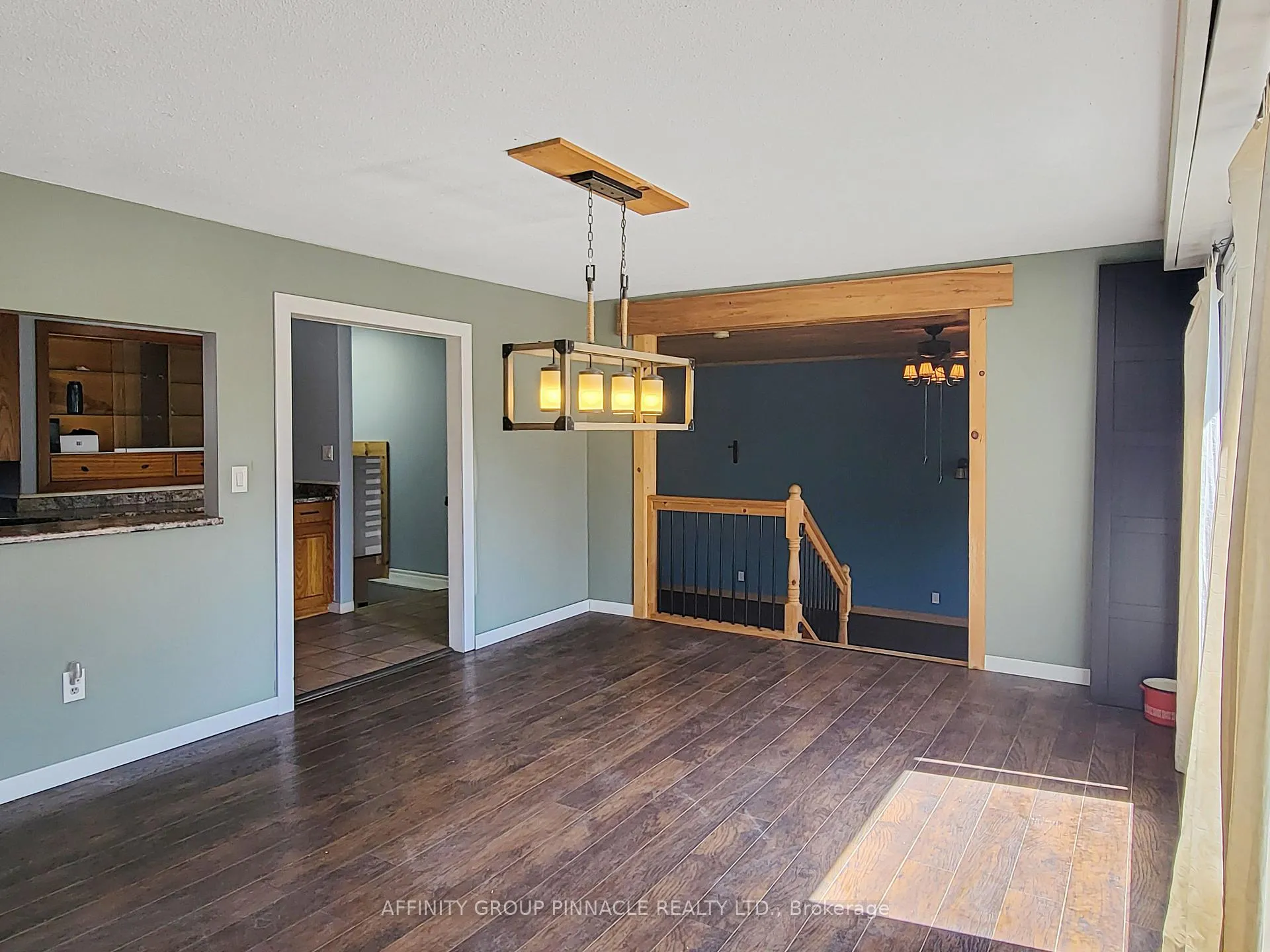 Photo 10 of 221 Dill Street, Bracebridge, Monck (Bracebridge) — HOMEH