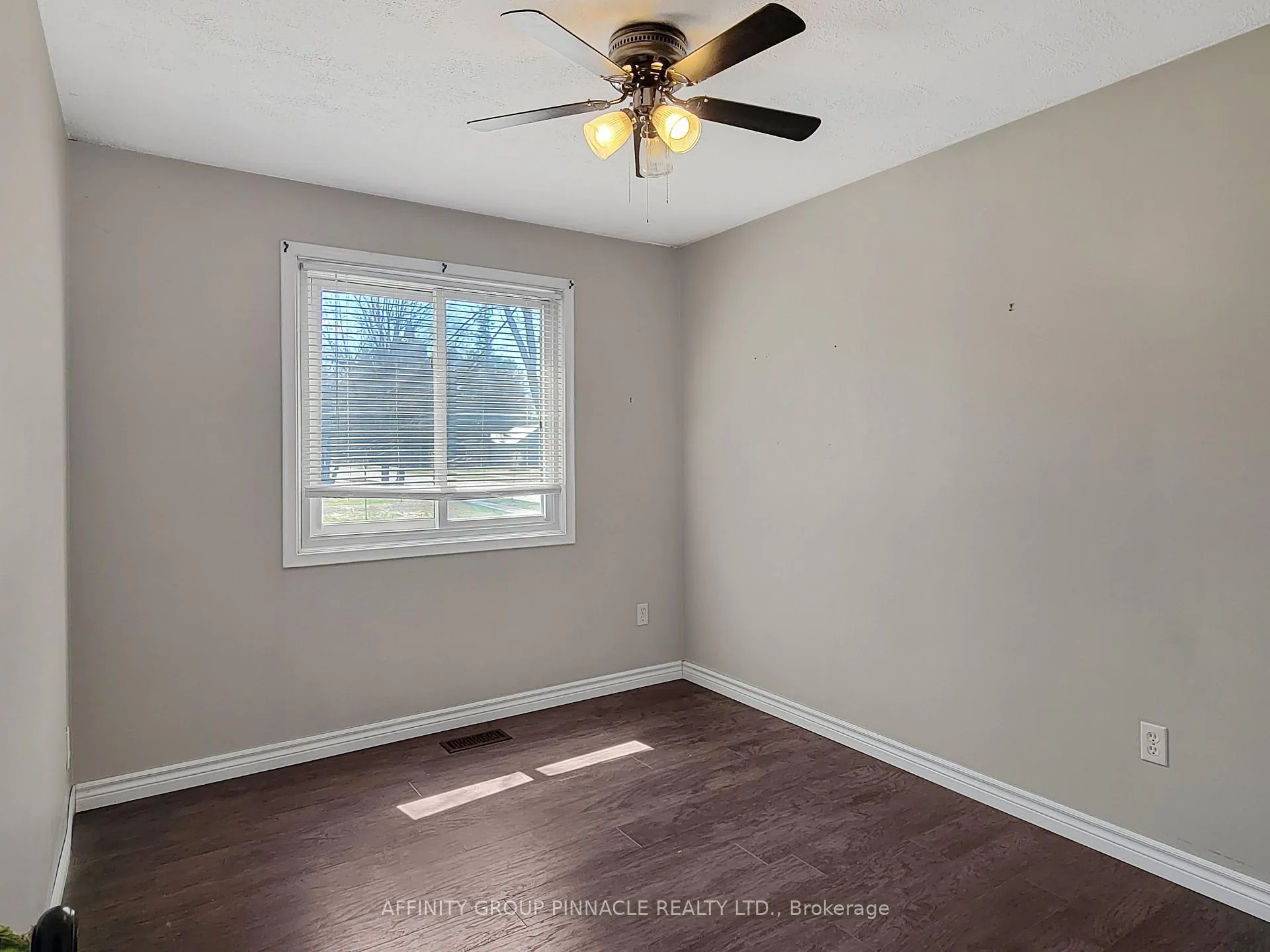 Photo 20 of 221 Dill Street, Bracebridge, Monck (Bracebridge) — HOMEH
