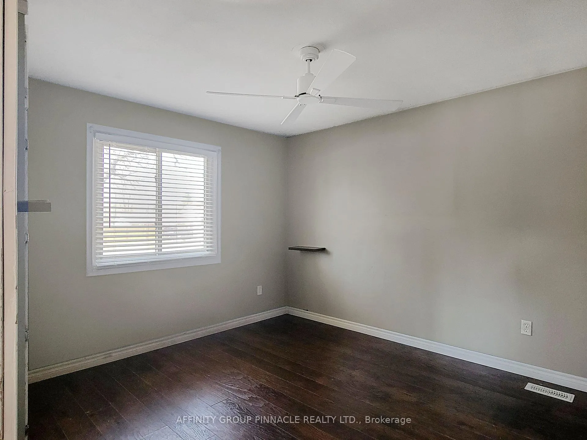 Photo 21 of 221 Dill Street, Bracebridge, Monck (Bracebridge) — HOMEH