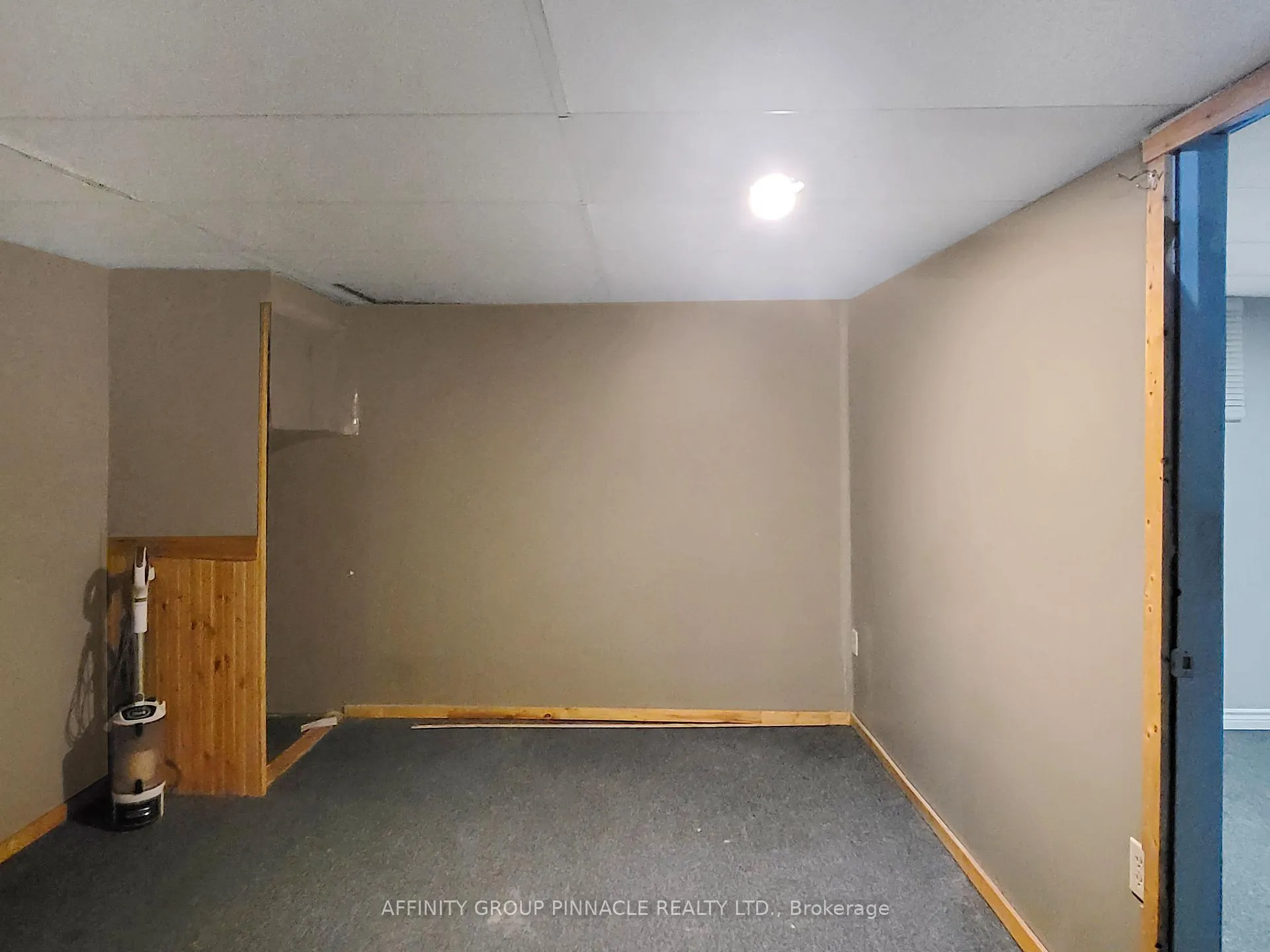 Photo 33 of 221 Dill Street, Bracebridge, Monck (Bracebridge) — HOMEH