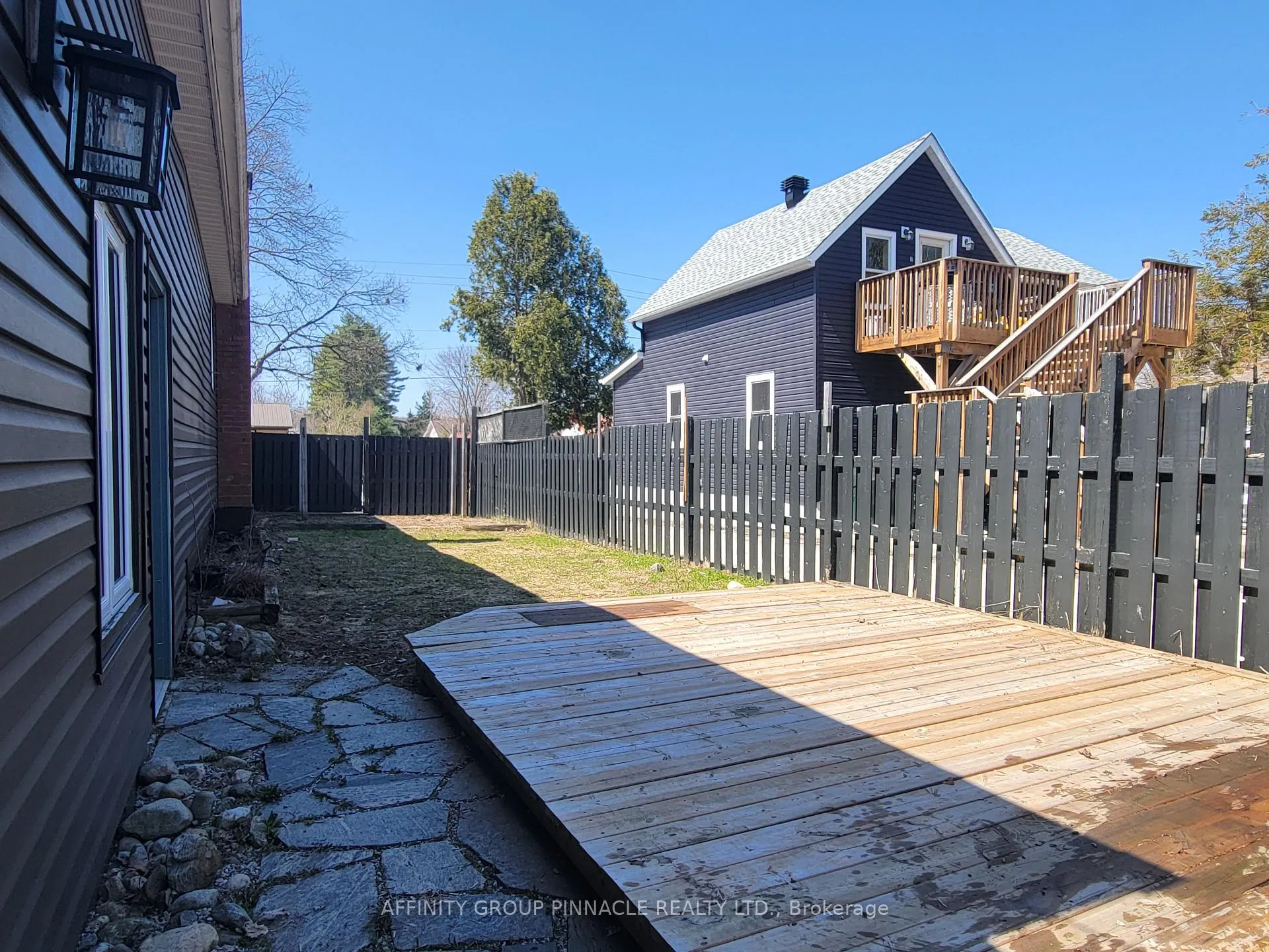 Photo 37 of 221 Dill Street, Bracebridge, Monck (Bracebridge) — HOMEH