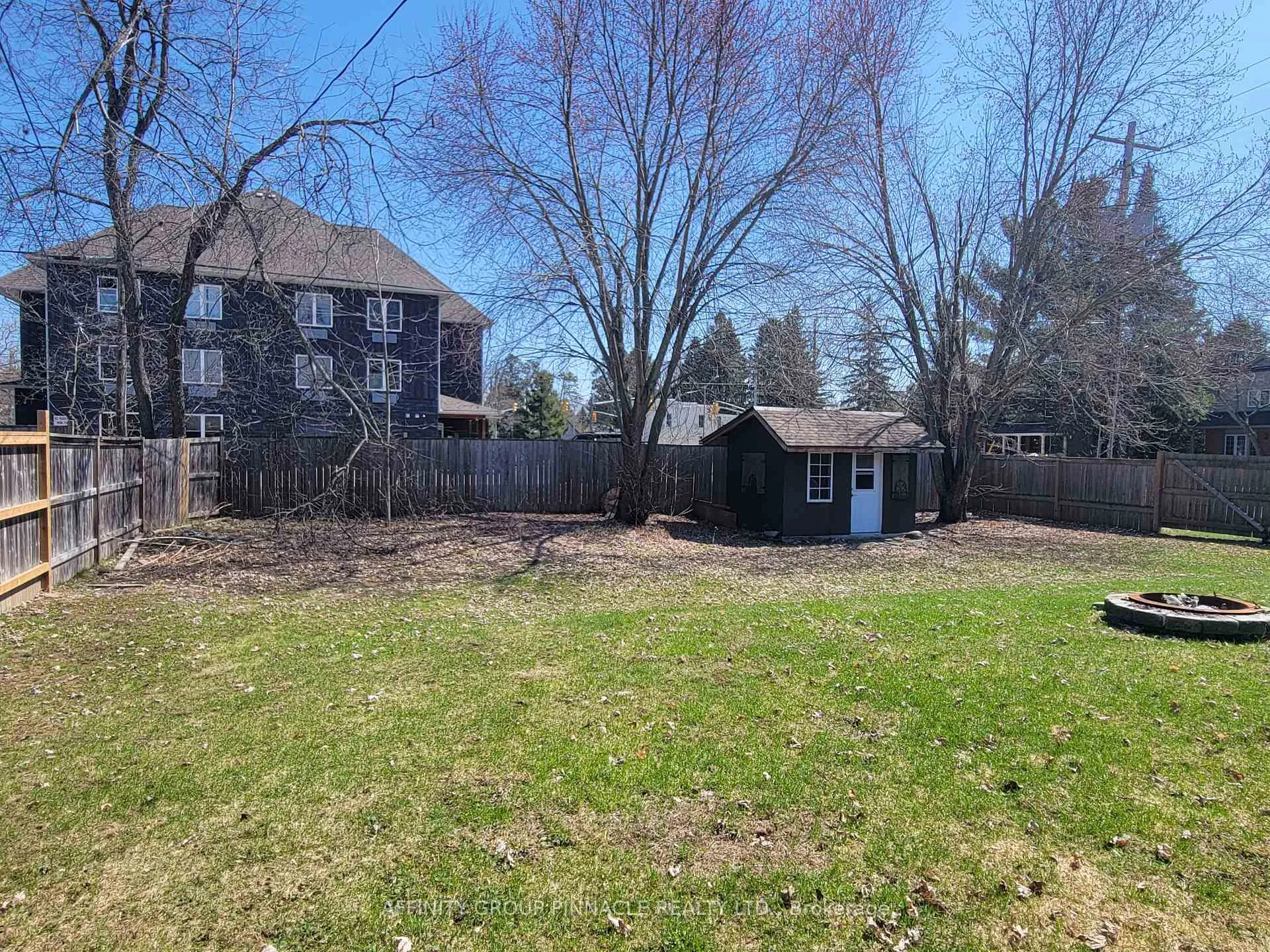 Photo 38 of 221 Dill Street, Bracebridge, Monck (Bracebridge) — HOMEH