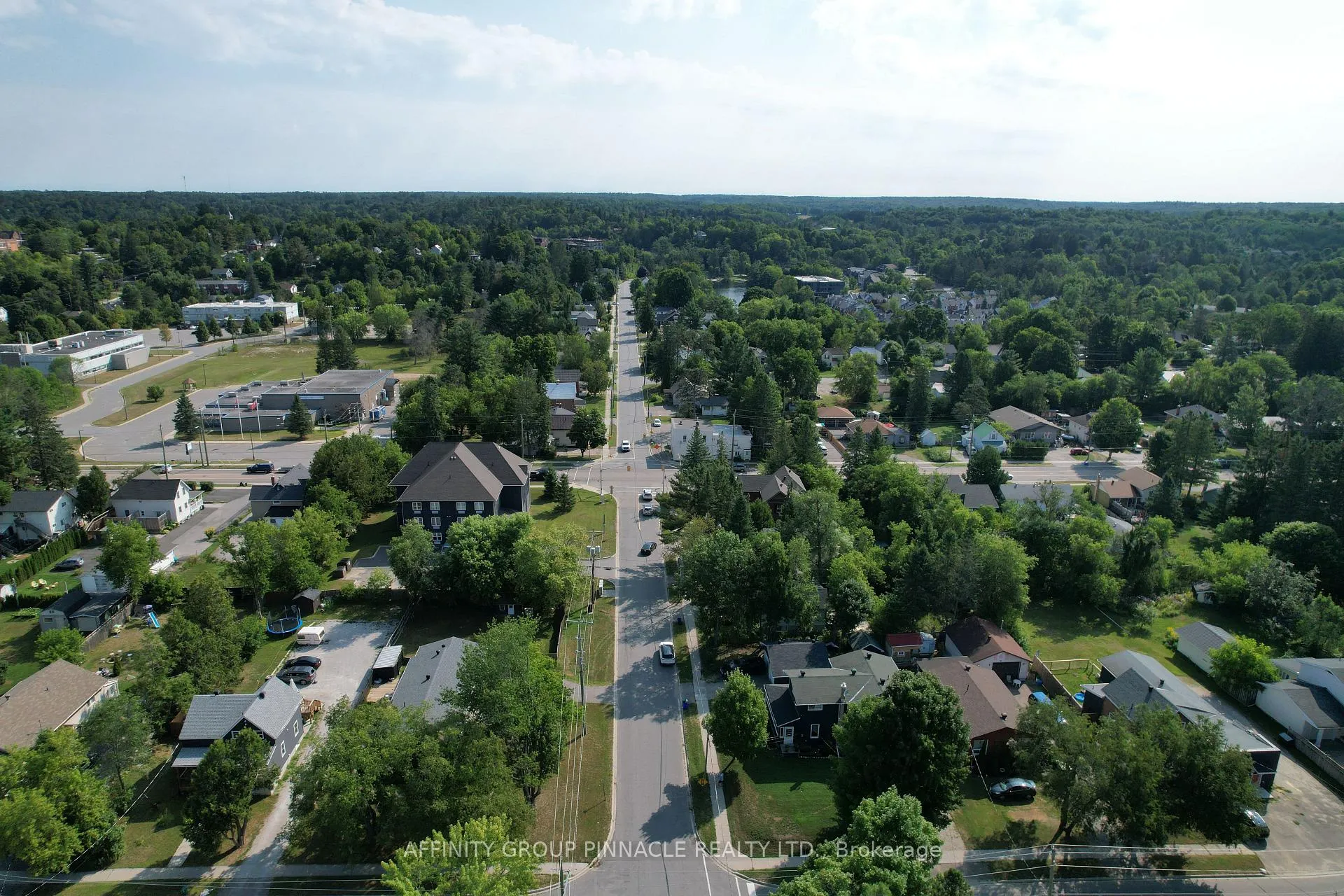 Photo 41 of 221 Dill Street, Bracebridge, Monck (Bracebridge) — HOMEH