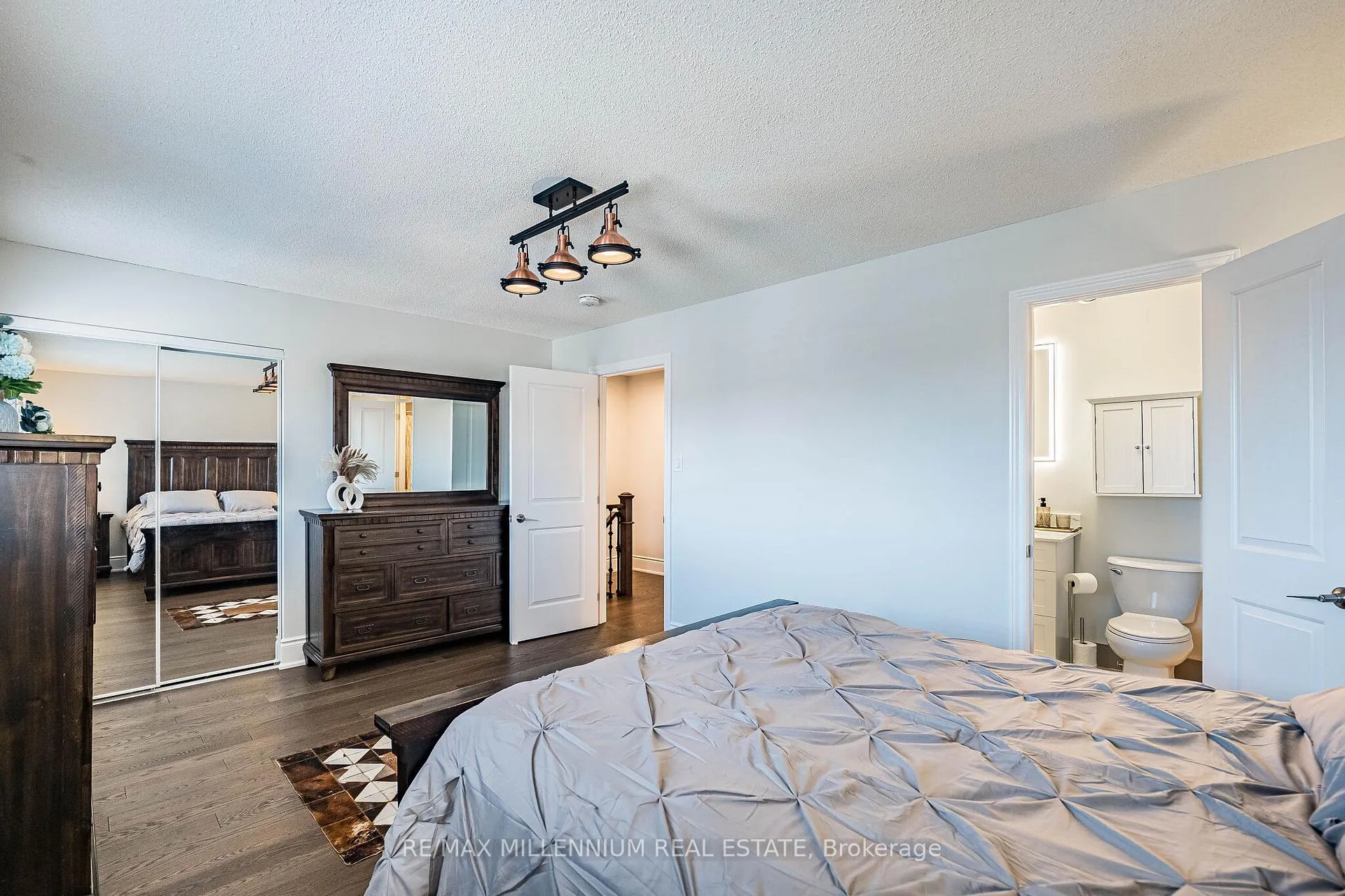 Photo 21 of 74 Atkins Circle, Brampton, Northwood Park — HOMEH