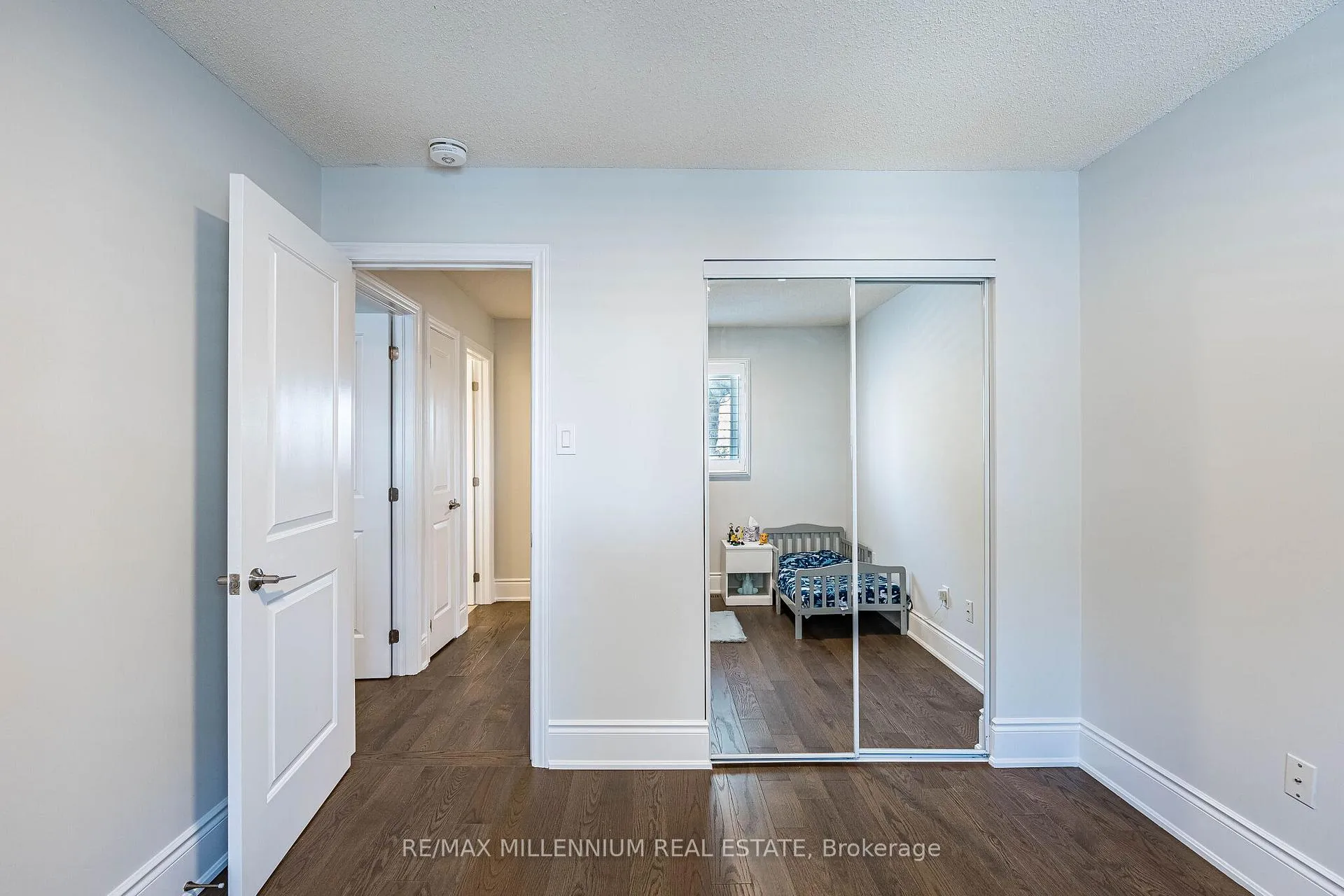 Photo 26 of 74 Atkins Circle, Brampton, Northwood Park — HOMEH