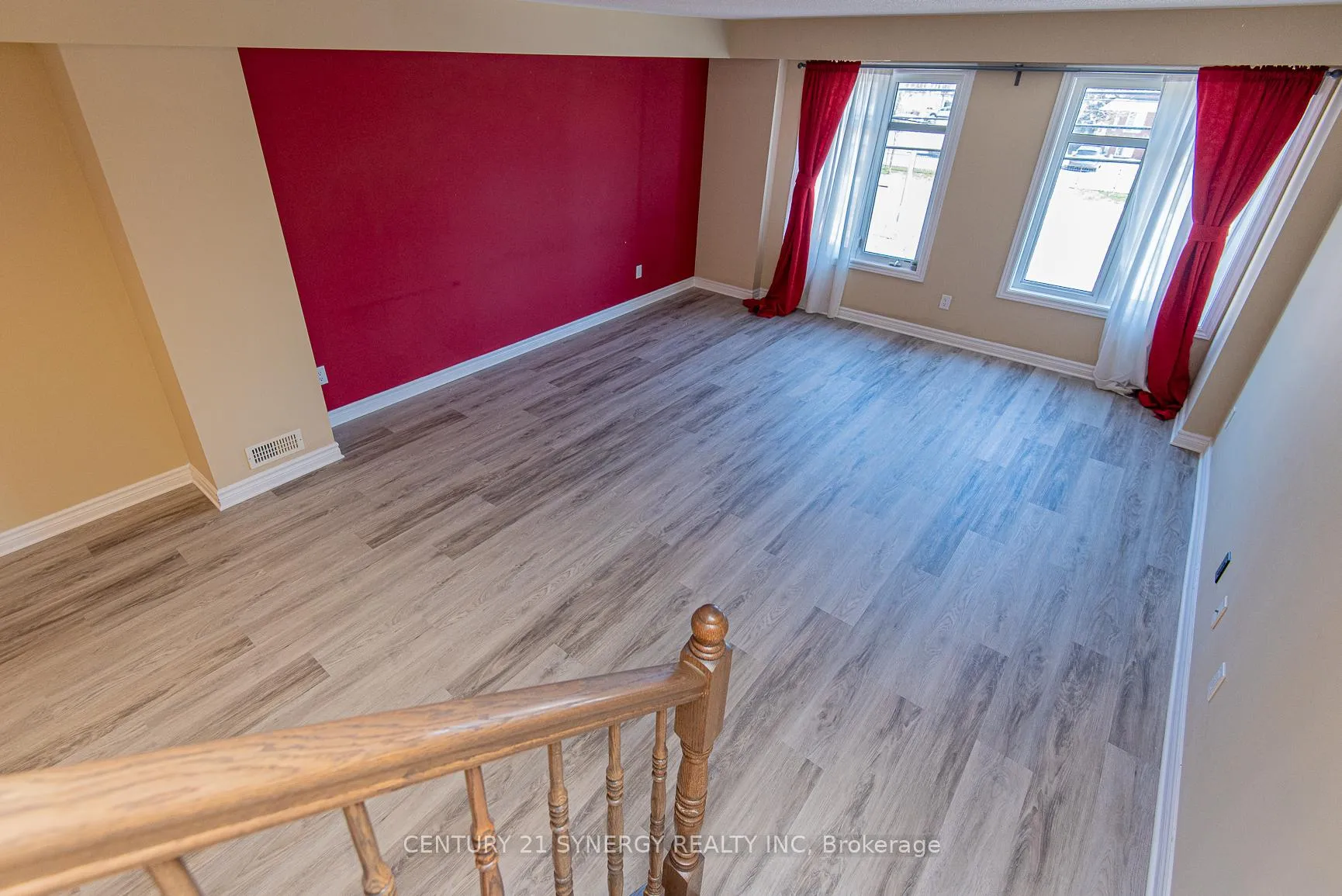 Photo 7 of 2228 Tenth Line Road, Ottawa, Avalon West — HOMEH