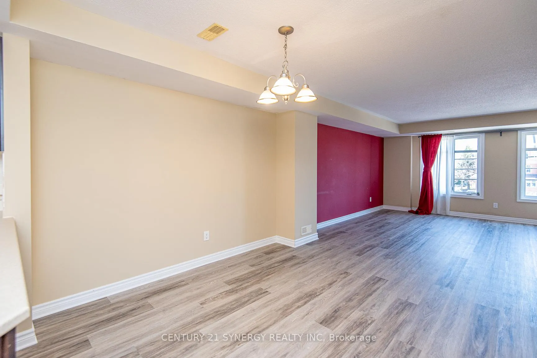 Photo 8 of 2228 Tenth Line Road, Ottawa, Avalon West — HOMEH