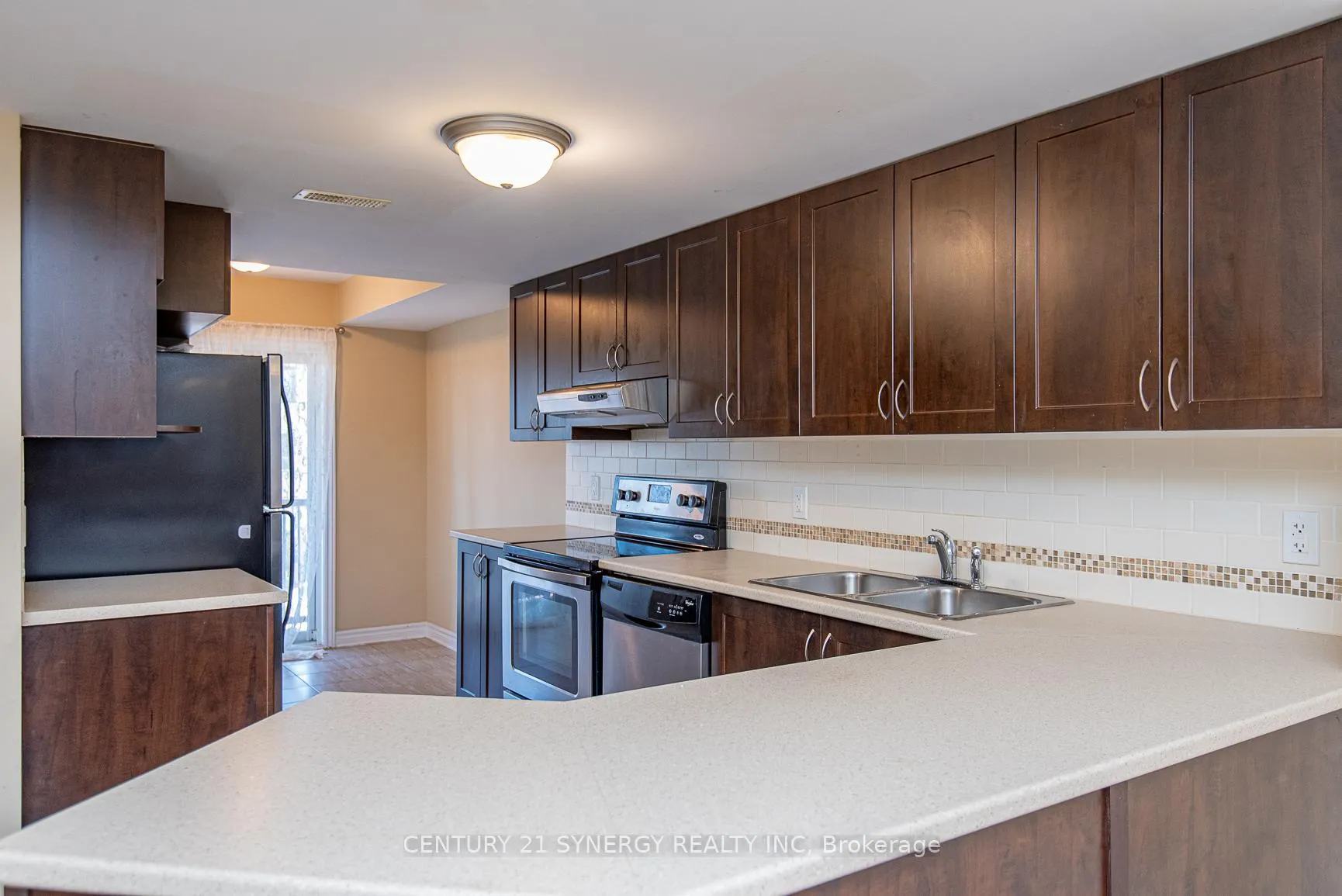 Photo 10 of 2228 Tenth Line Road, Ottawa, Avalon West — HOMEH