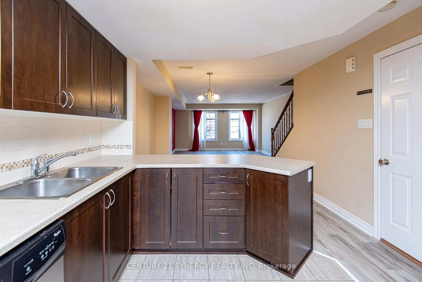 Photo 12 of 2228 Tenth Line Road, Ottawa, Avalon West — HOMEH