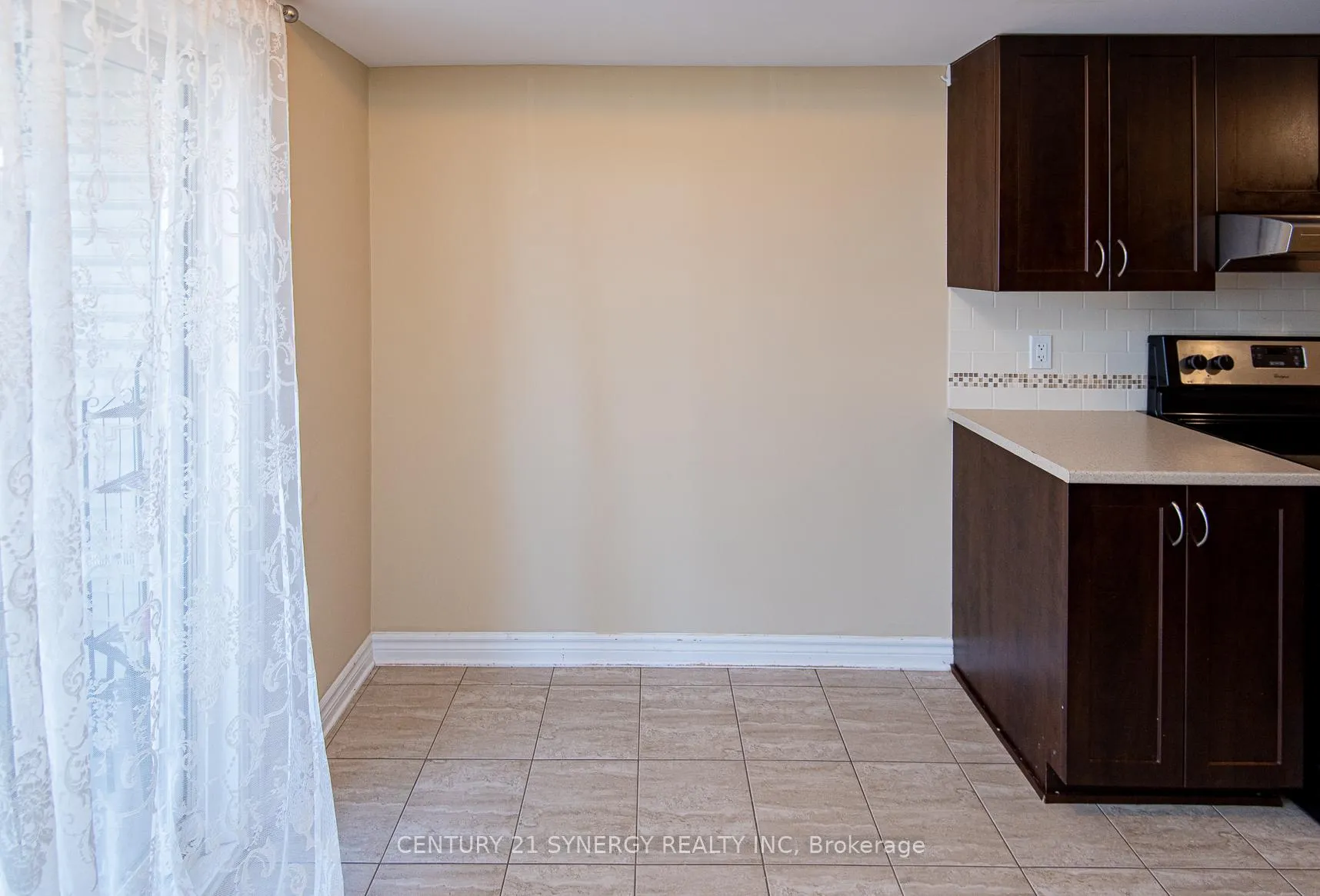Photo 16 of 2228 Tenth Line Road, Ottawa, Avalon West — HOMEH