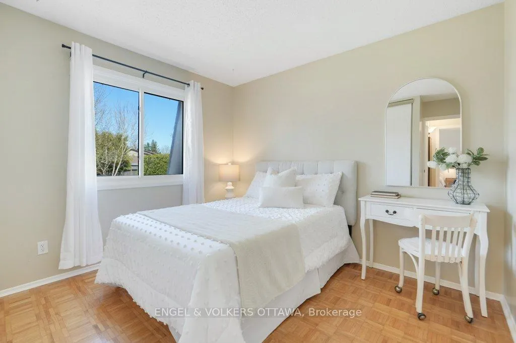 Photo 16 of 3354 Chilliwack Way, Ottawa, Sawmill Creek/Timbermill — HOMEH