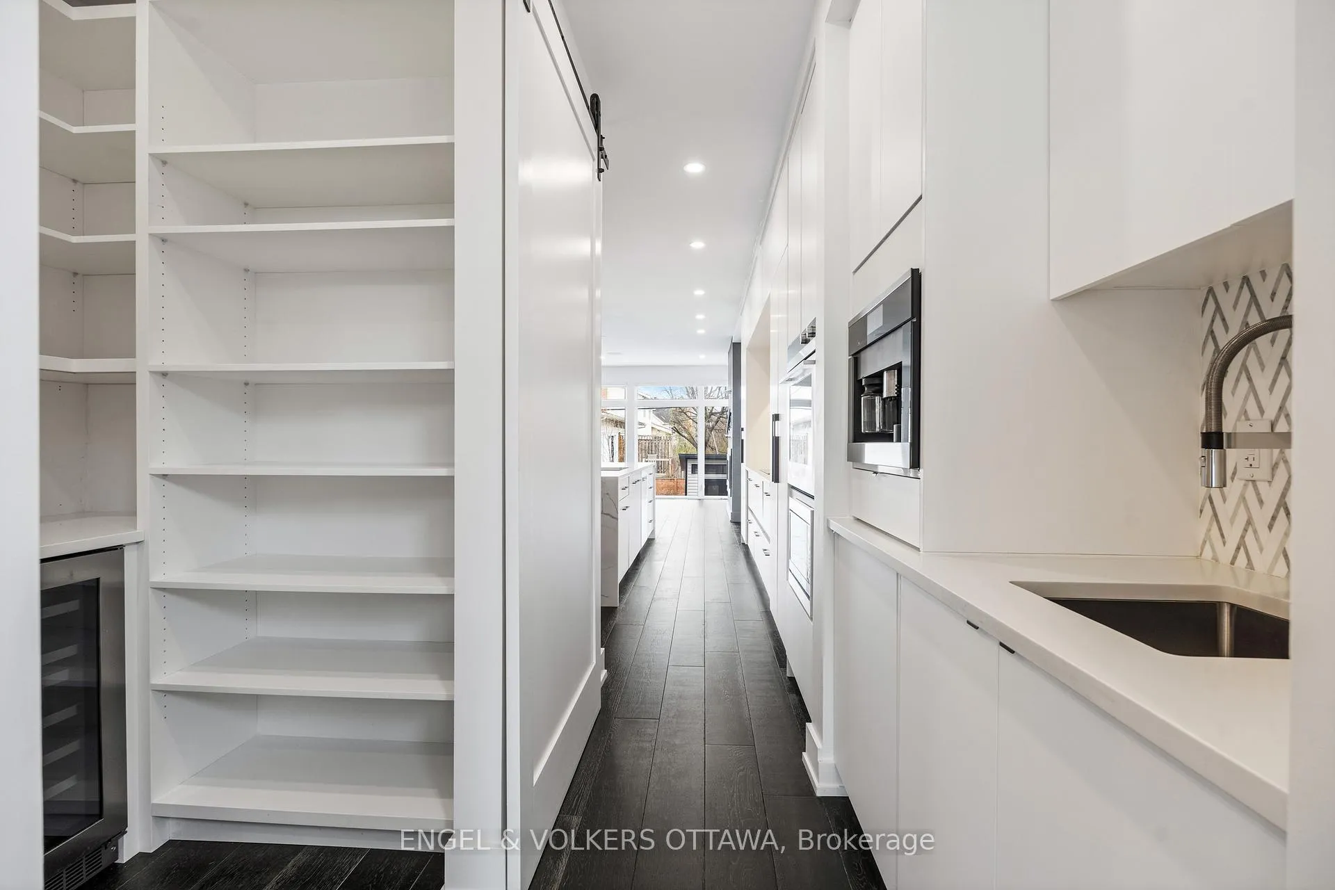 Photo 4 of 2154 Rice Avenue, Ottawa, Woodroffe — HOMEH