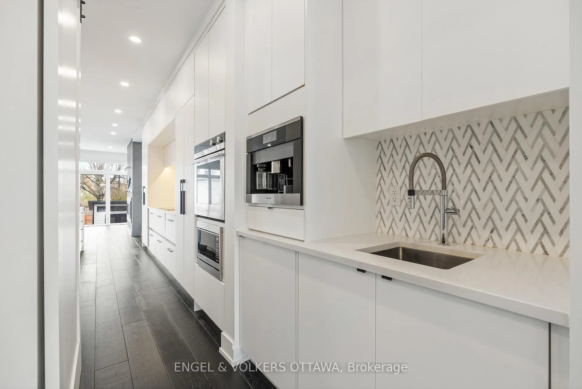 Photo 5 of 2154 Rice Avenue, Ottawa, Woodroffe — HOMEH