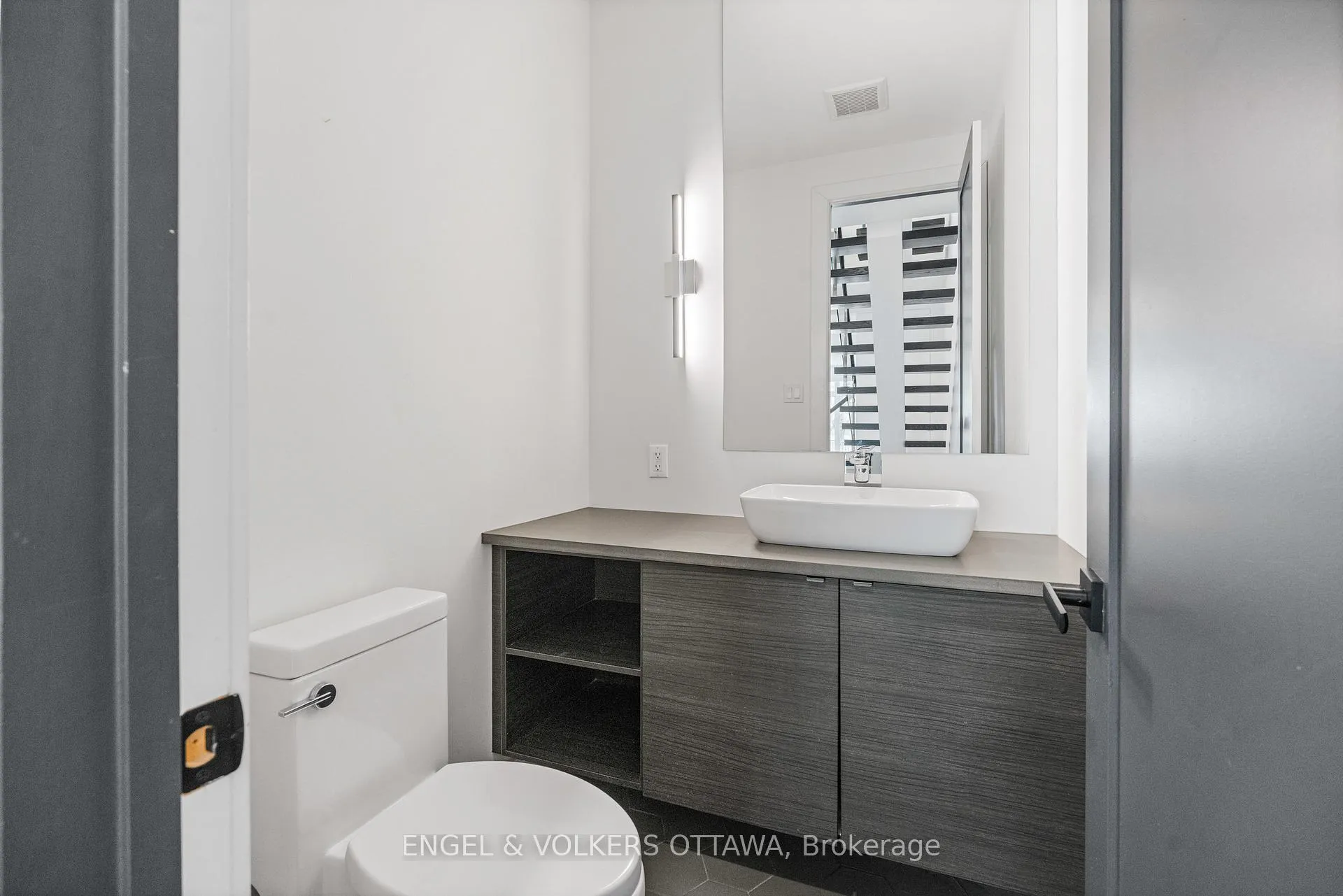 Photo 11 of 2154 Rice Avenue, Ottawa, Woodroffe — HOMEH