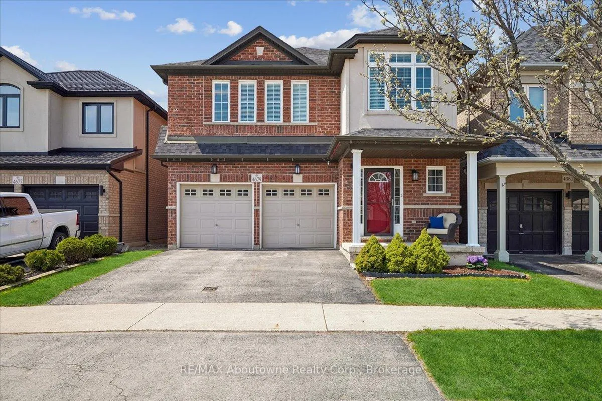 Photo 2 of 4679 Webb Street, Burlington, Alton — HOMEH