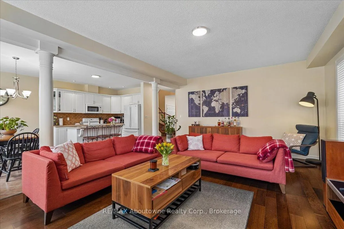 Photo 17 of 4679 Webb Street, Burlington, Alton — HOMEH