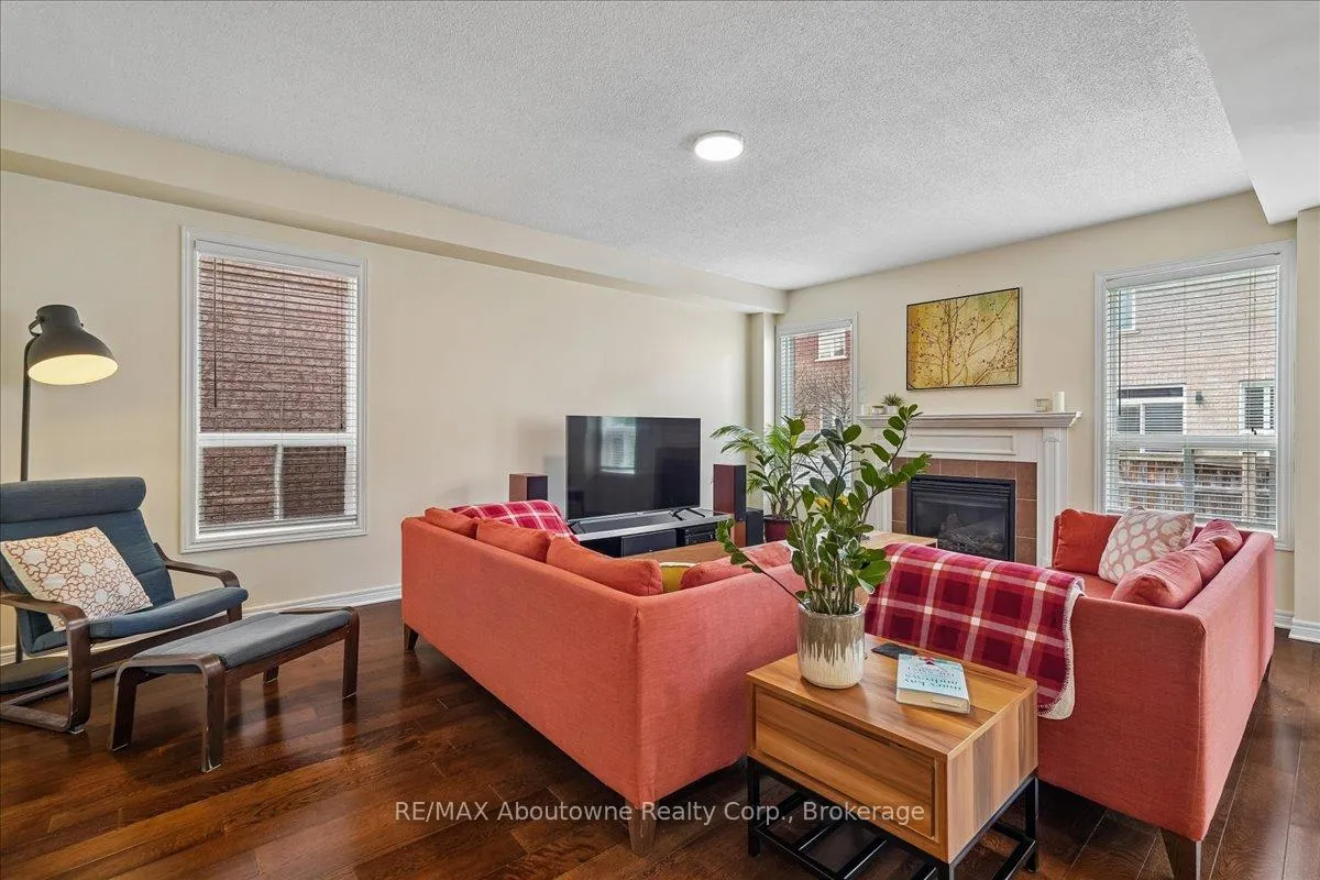 Photo 19 of 4679 Webb Street, Burlington, Alton — HOMEH