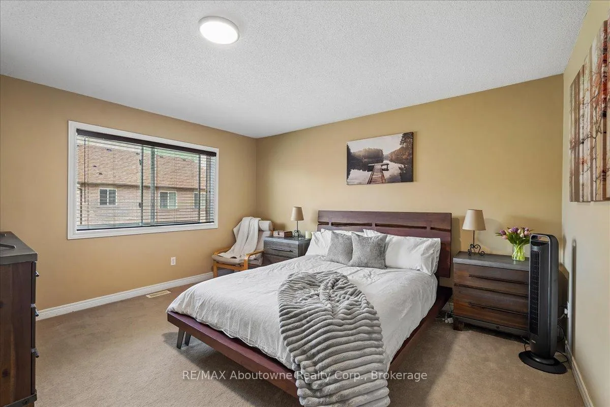 Photo 23 of 4679 Webb Street, Burlington, Alton — HOMEH