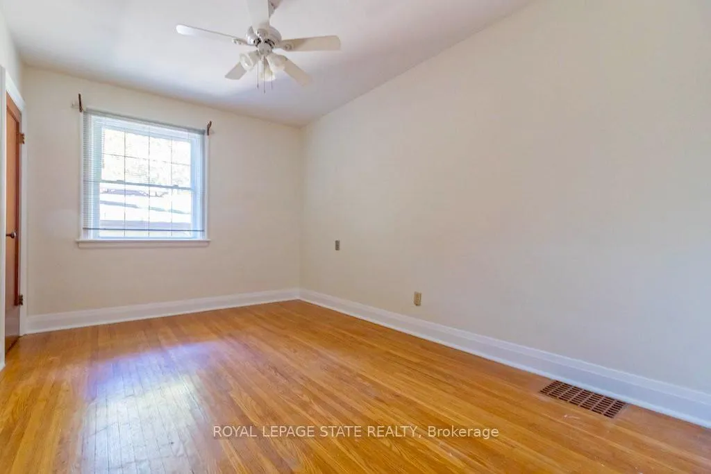 Photo 13 of 157 Longwood Road N, Hamilton, Westdale — HOMEH