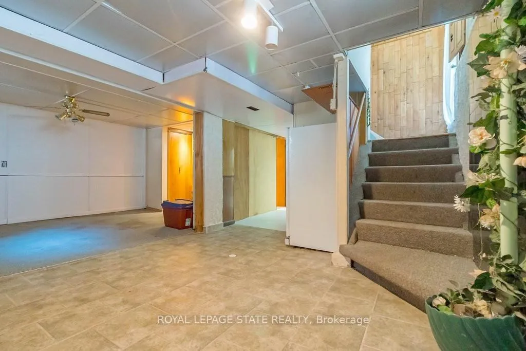Photo 15 of 157 Longwood Road N, Hamilton, Westdale — HOMEH