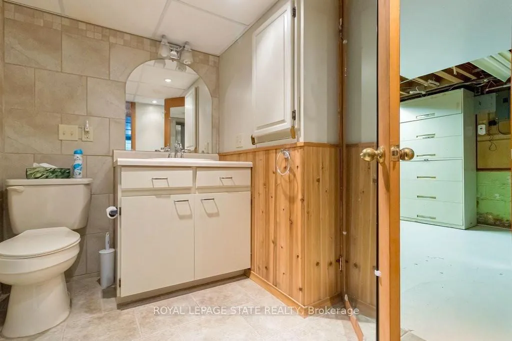 Photo 19 of 157 Longwood Road N, Hamilton, Westdale — HOMEH