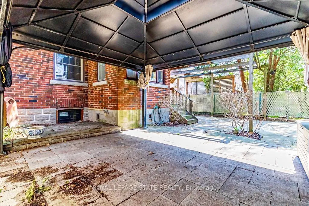Photo 25 of 157 Longwood Road N, Hamilton, Westdale — HOMEH