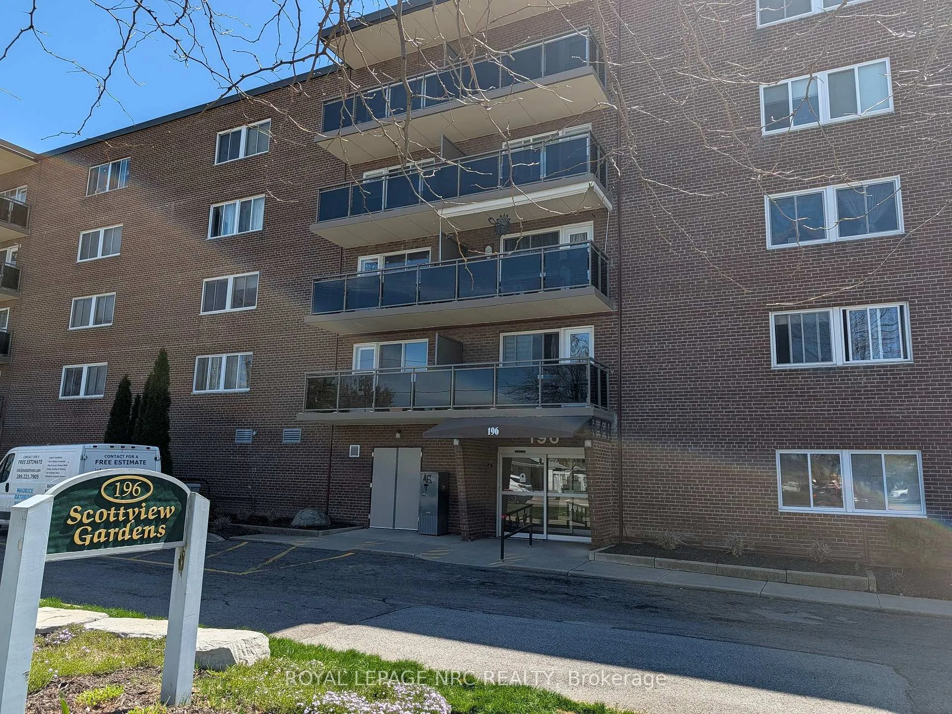 Photo 1 of Unit 404, 196 Scott Street, St. Catharines, Fairview — HOMEH