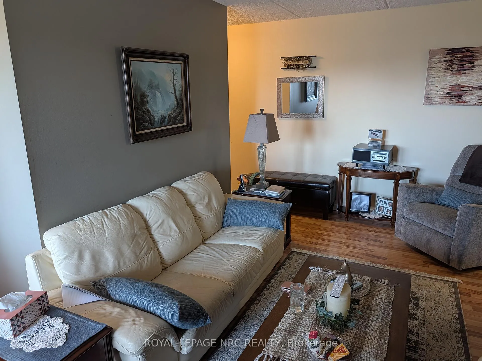 Photo 16 of Unit 404, 196 Scott Street, St. Catharines, Fairview — HOMEH