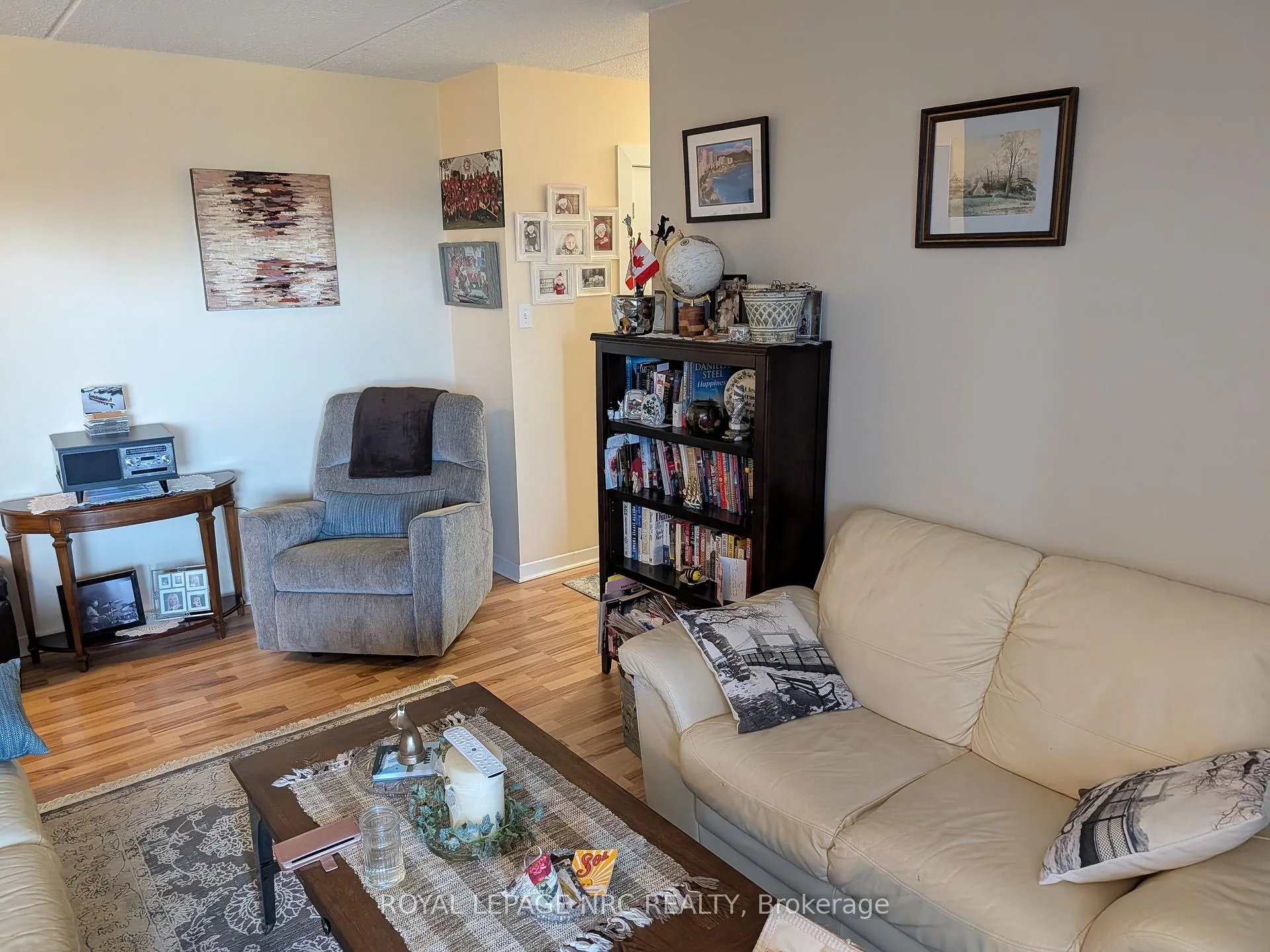 Photo 19 of Unit 404, 196 Scott Street, St. Catharines, Fairview — HOMEH