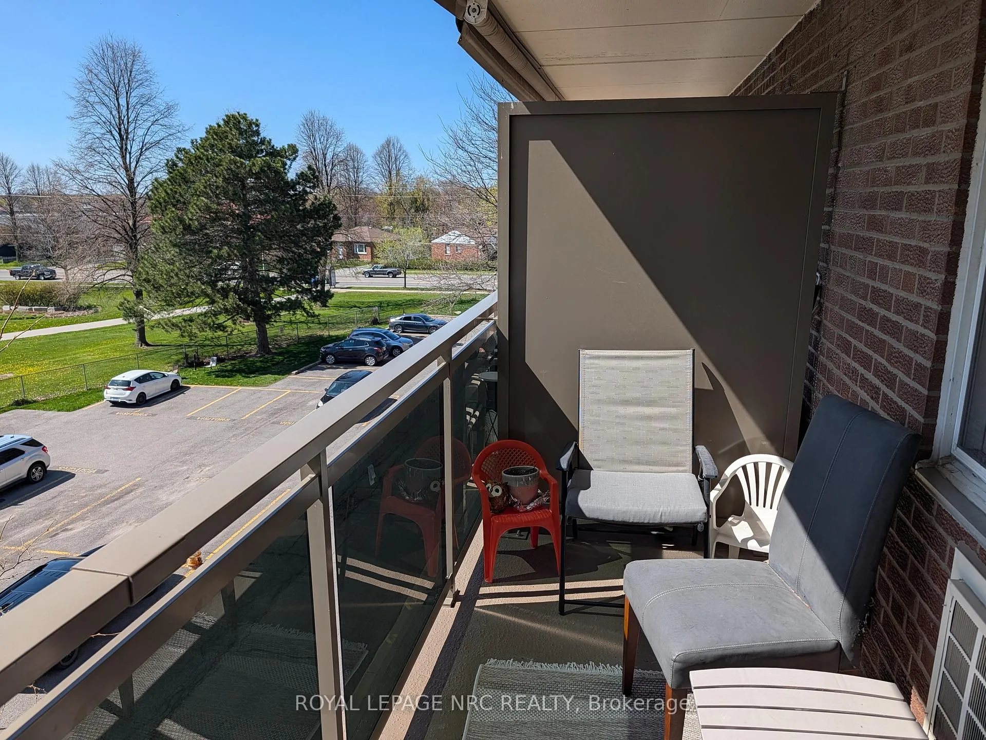 Photo 25 of Unit 404, 196 Scott Street, St. Catharines, Fairview — HOMEH