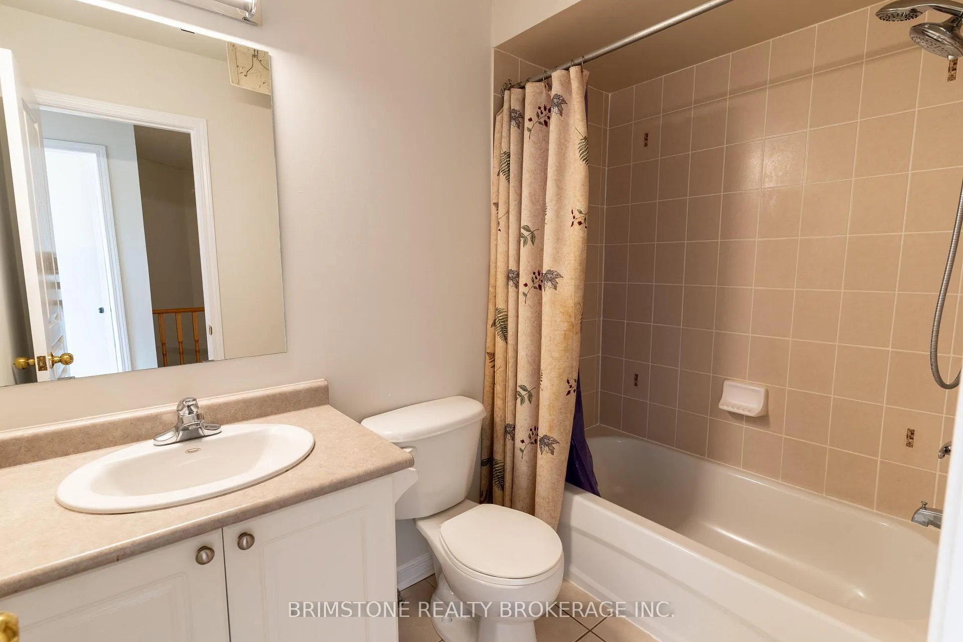 Photo 20 of 89 Winchester Terrace, Barrie, Innis-Shore — HOMEH