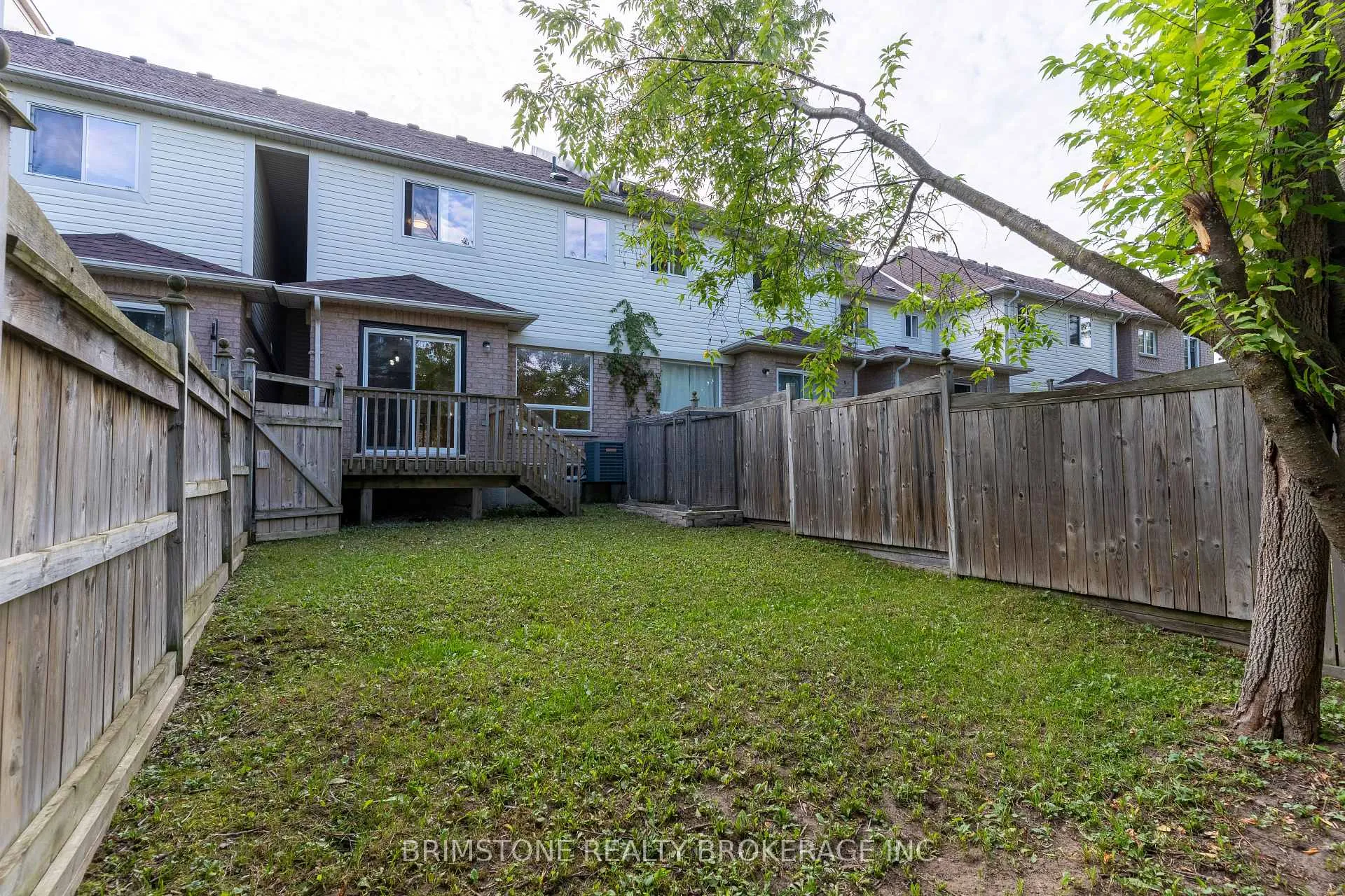 Photo 34 of 89 Winchester Terrace, Barrie, Innis-Shore — HOMEH