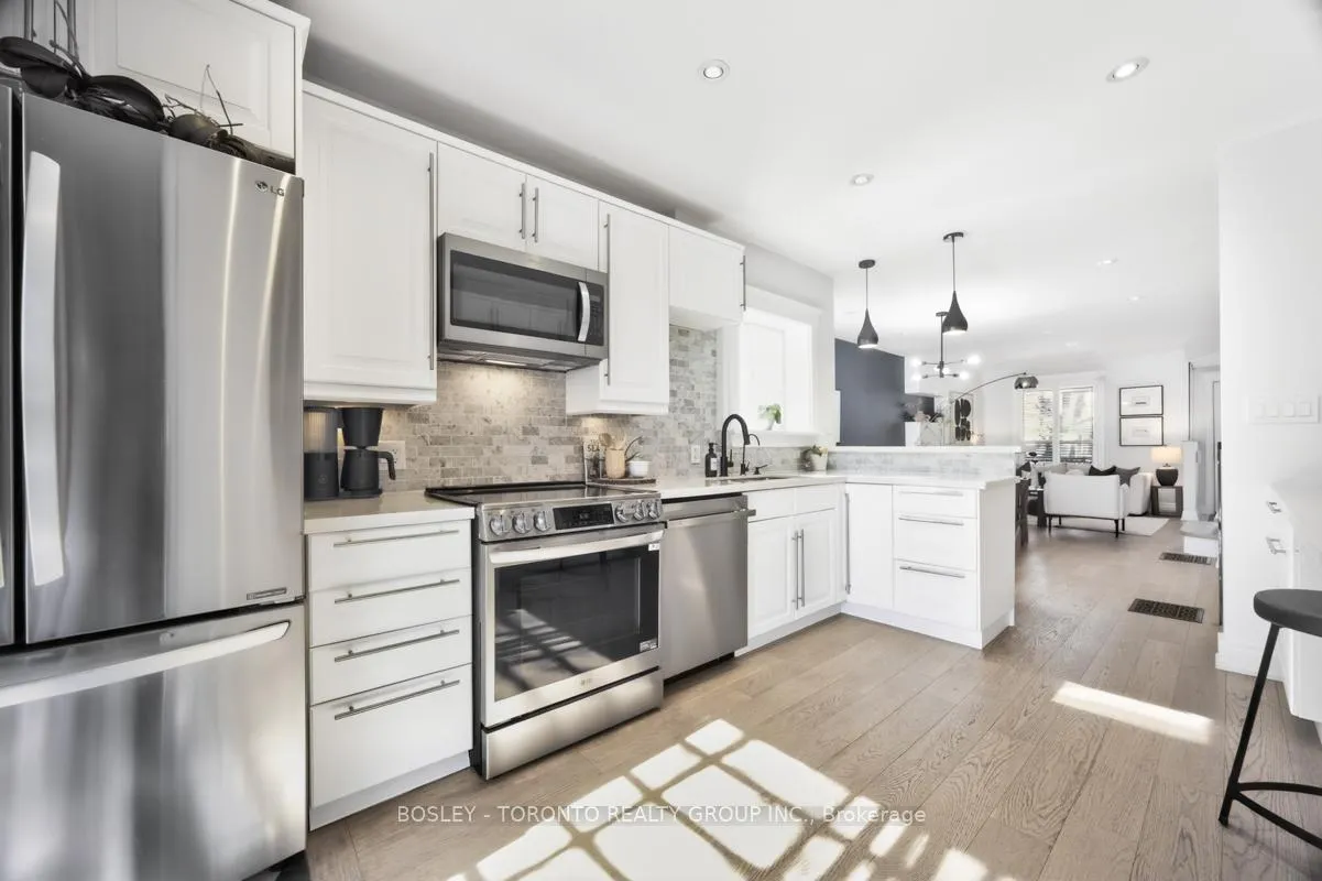 Photo 14 of 148 Heward Avenue, Toronto, South Riverdale — HOMEH