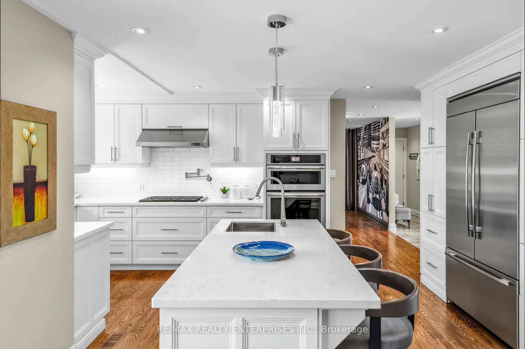 Photo 12 of 315 Swinburne Road, Burlington, Roseland — HOMEH
