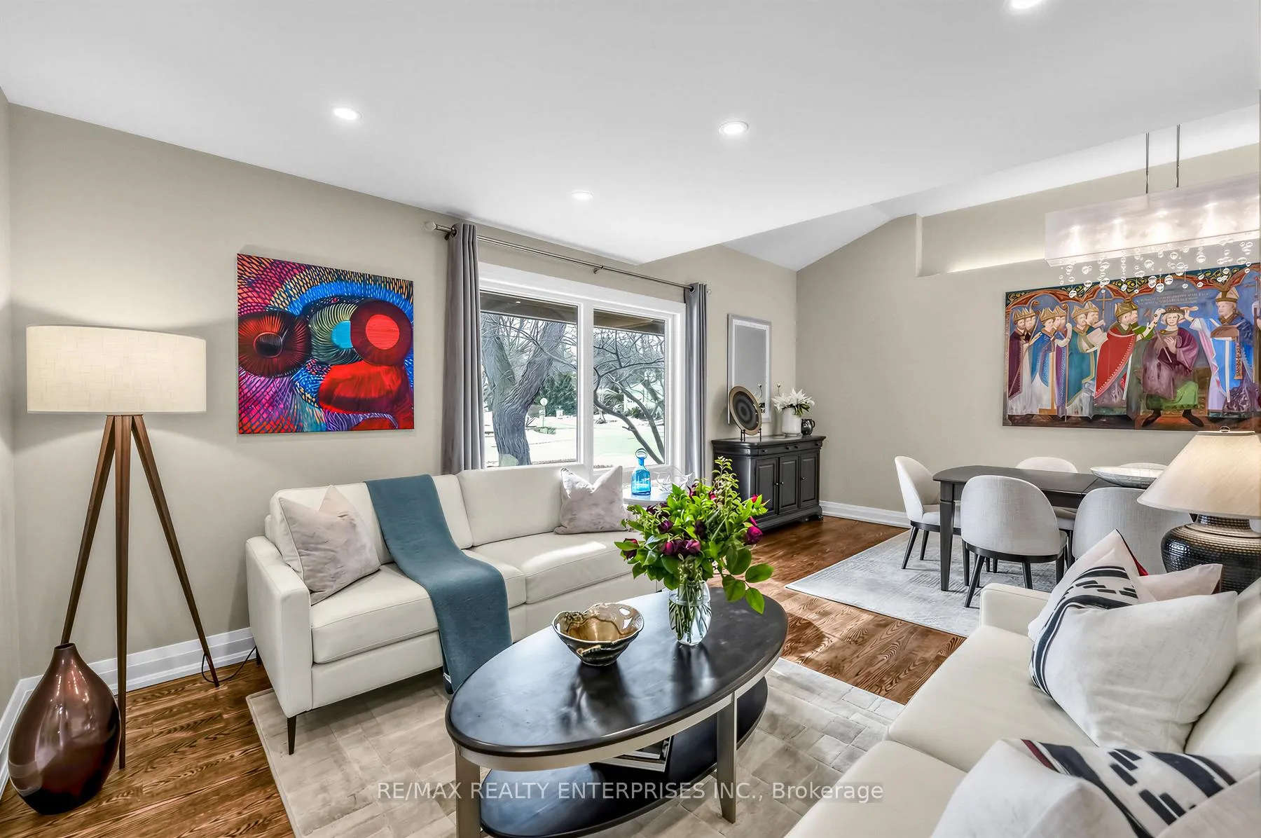 Photo 17 of 315 Swinburne Road, Burlington, Roseland — HOMEH