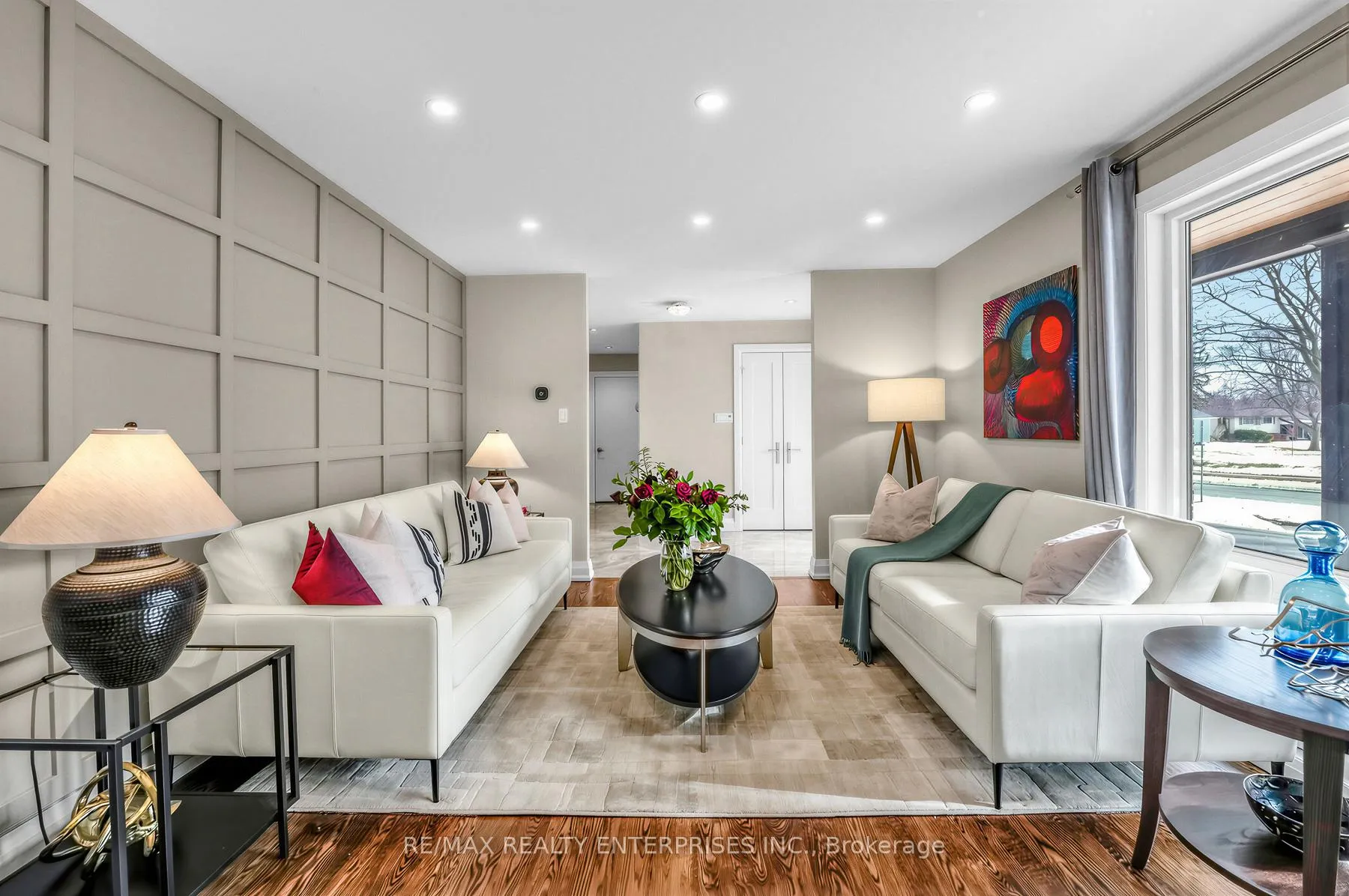 Photo 18 of 315 Swinburne Road, Burlington, Roseland — HOMEH