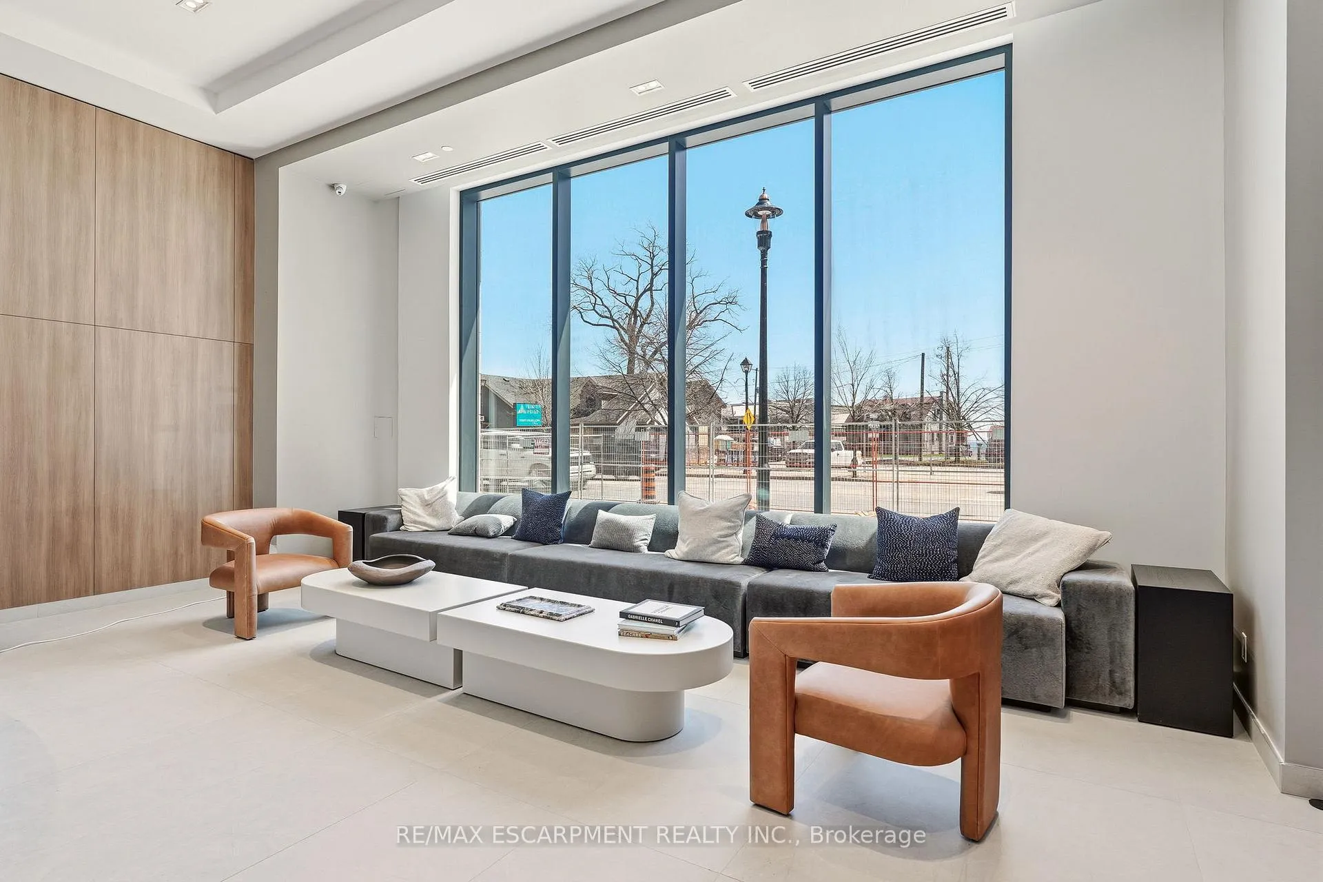 Photo 28 of Unit 1208, 2075 Lakeshore Road, Burlington, Brant — HOMEH