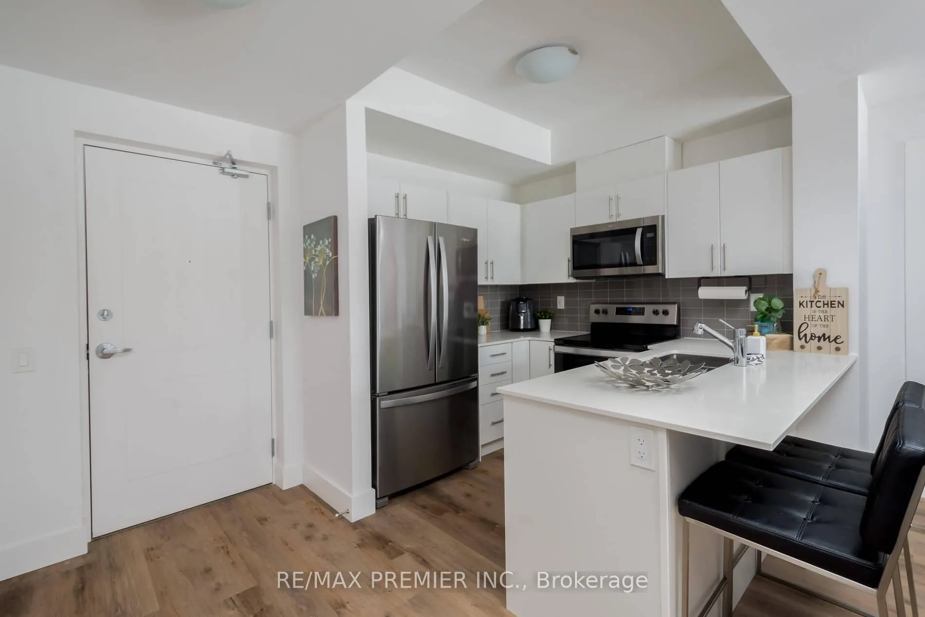 Photo 10 of Unit 120, 4 Kimberly Lane, Collingwood — HOMEH