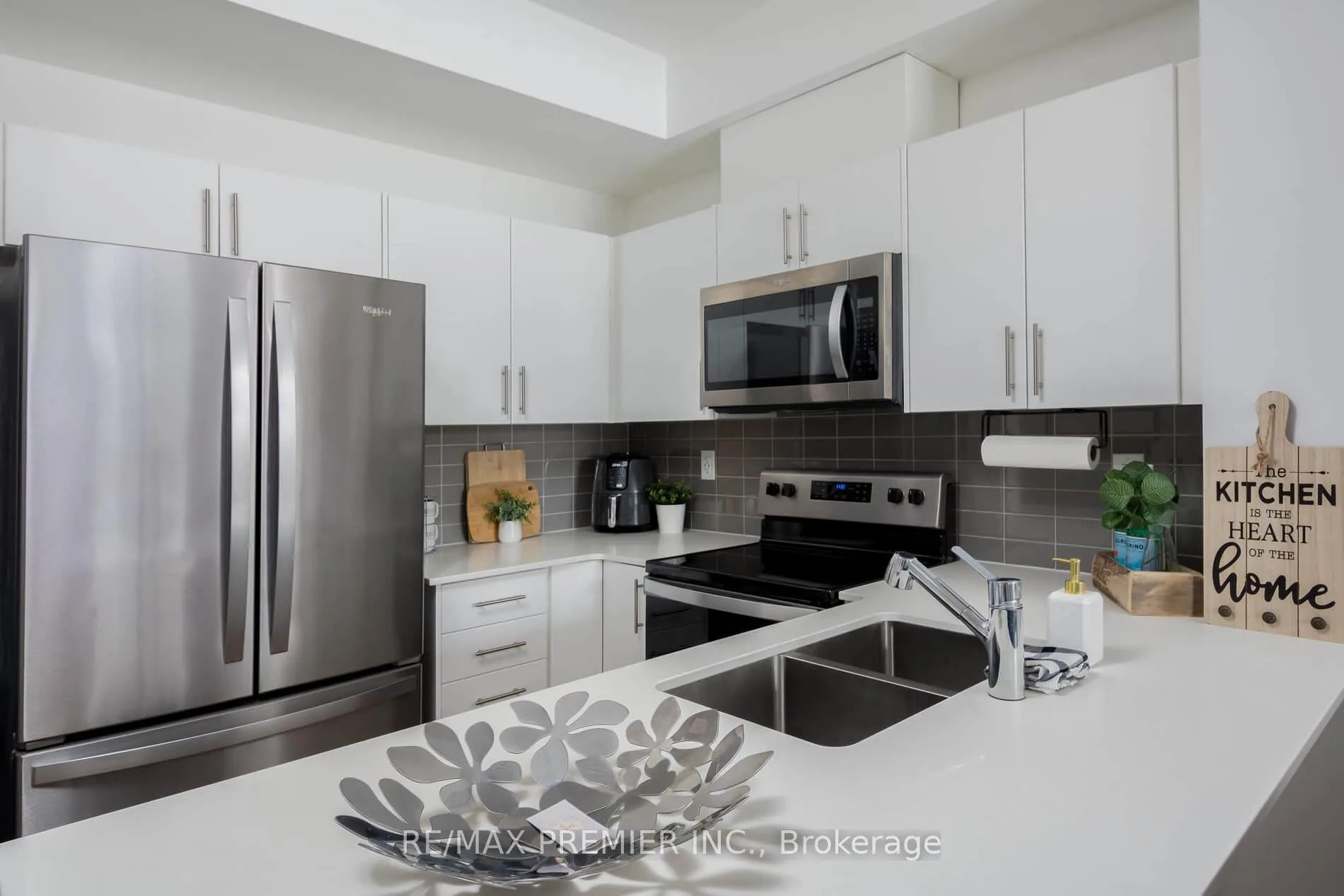 Photo 13 of Unit 120, 4 Kimberly Lane, Collingwood — HOMEH