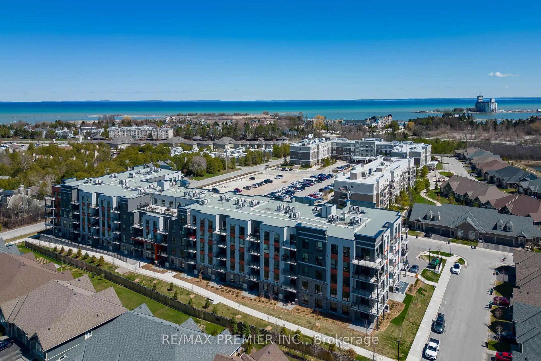 Photo 44 of Unit 120, 4 Kimberly Lane, Collingwood — HOMEH