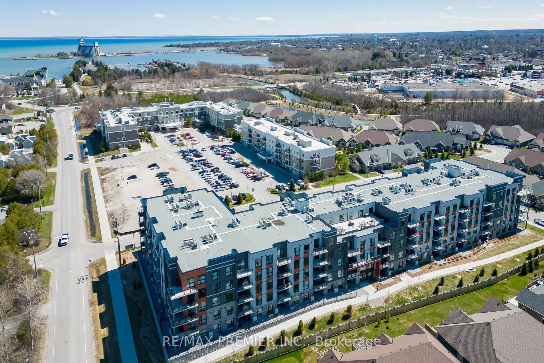 Photo 45 of Unit 120, 4 Kimberly Lane, Collingwood — HOMEH