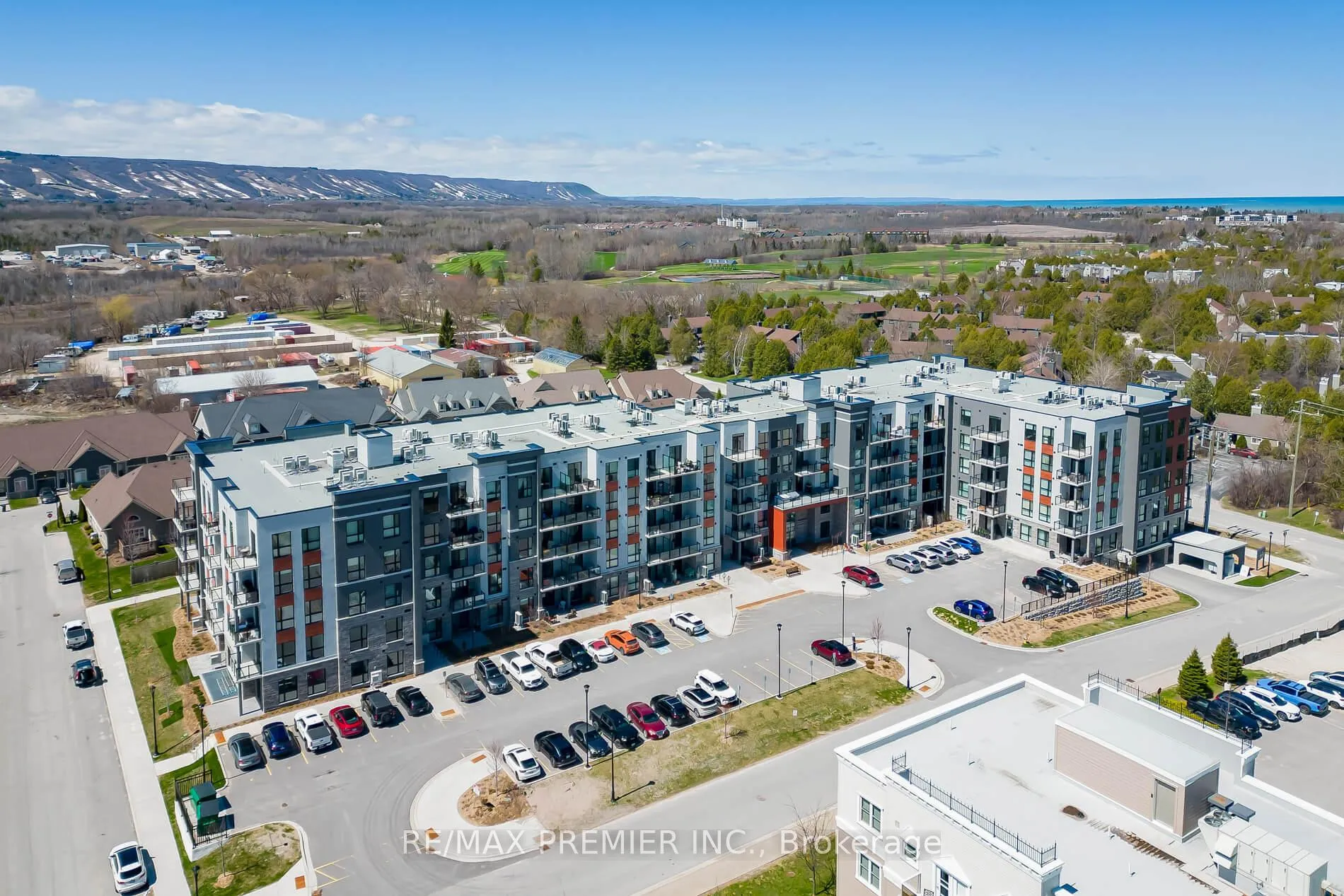 Photo 48 of Unit 120, 4 Kimberly Lane, Collingwood — HOMEH