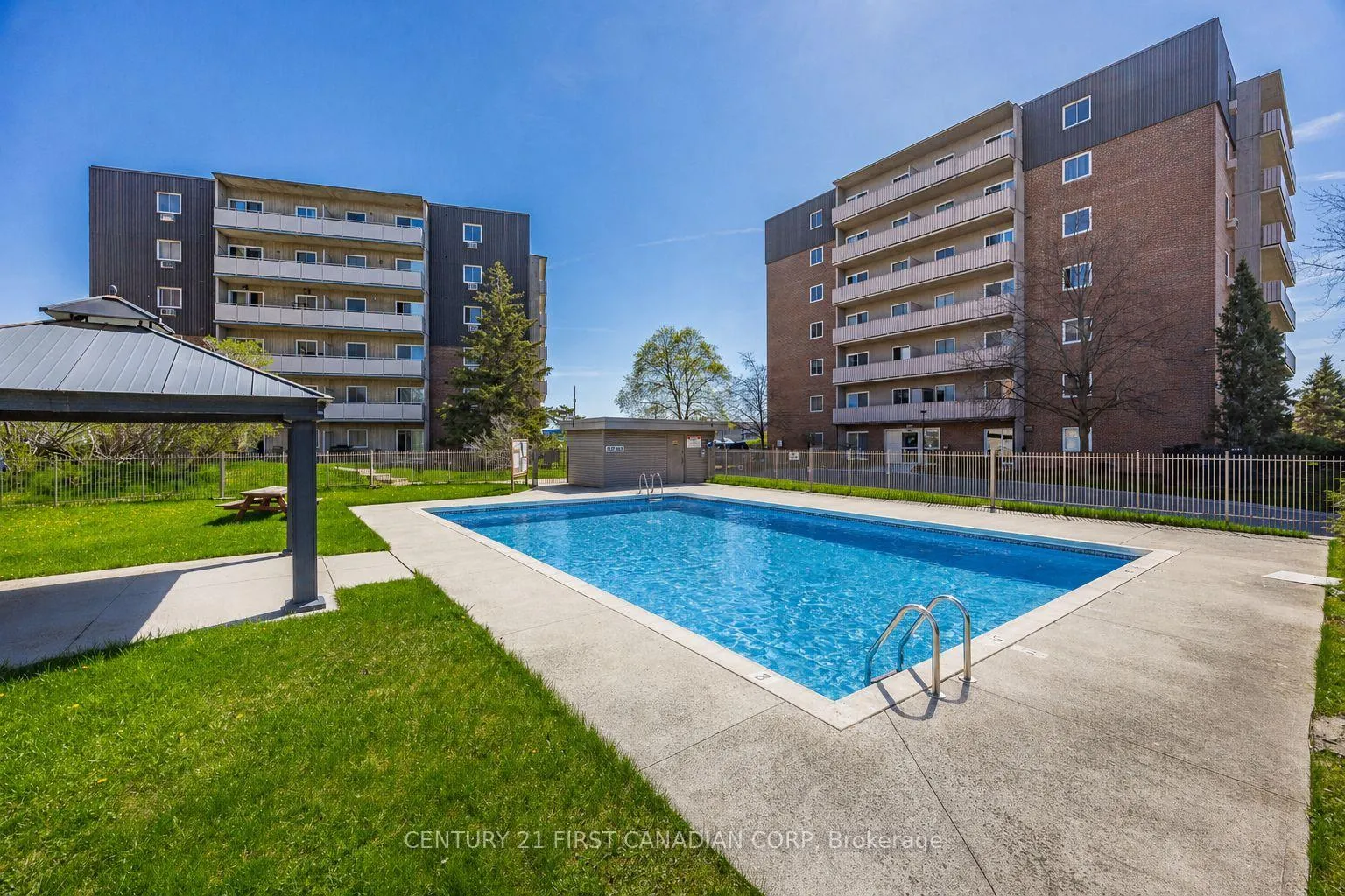 Front of Unit 504, 1104 Jalna Boulevard