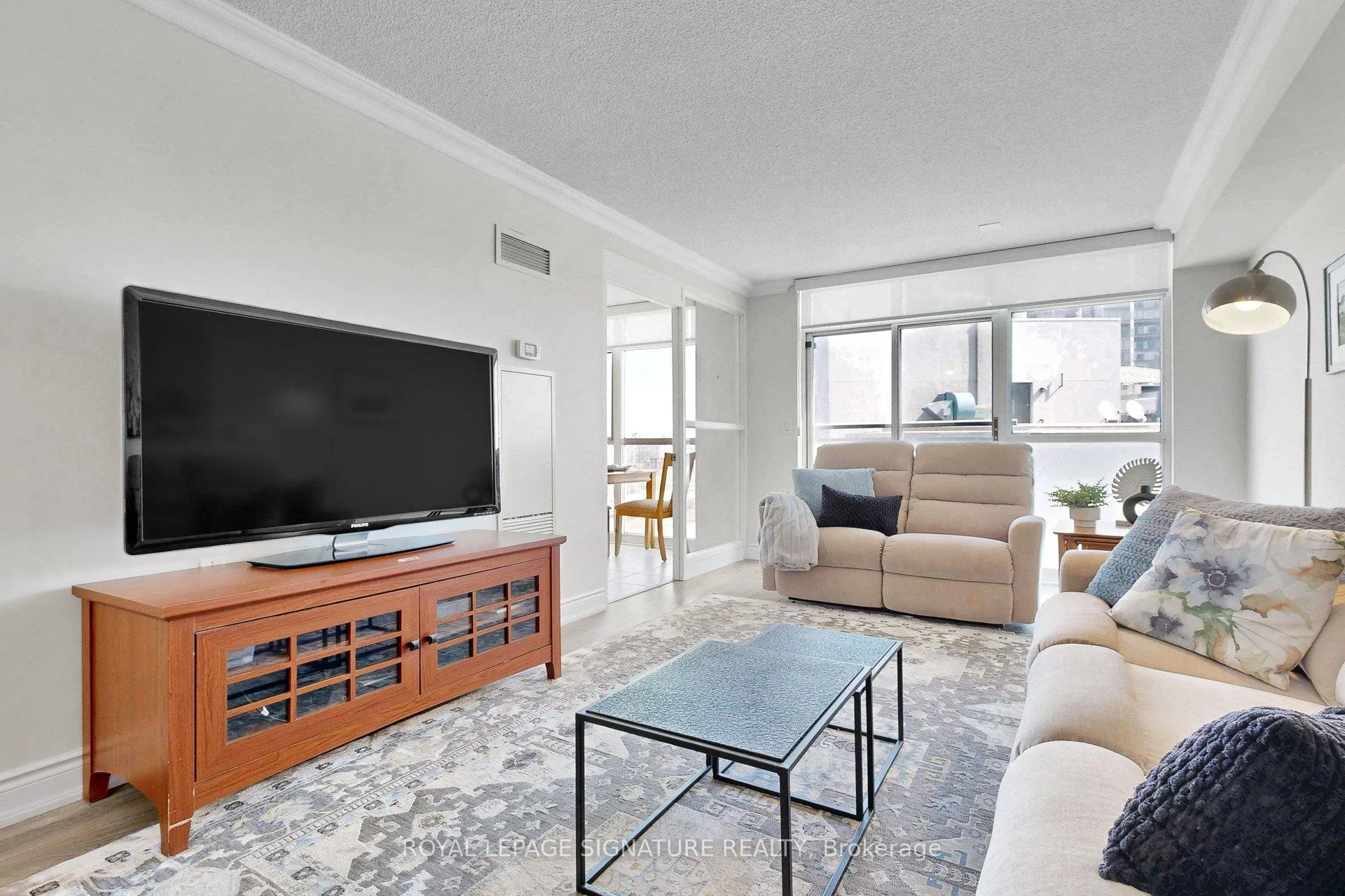 Photo 9 of Unit 1609, 3 Marine Parade Drive, Etobicoke, Mimico — HOMEH