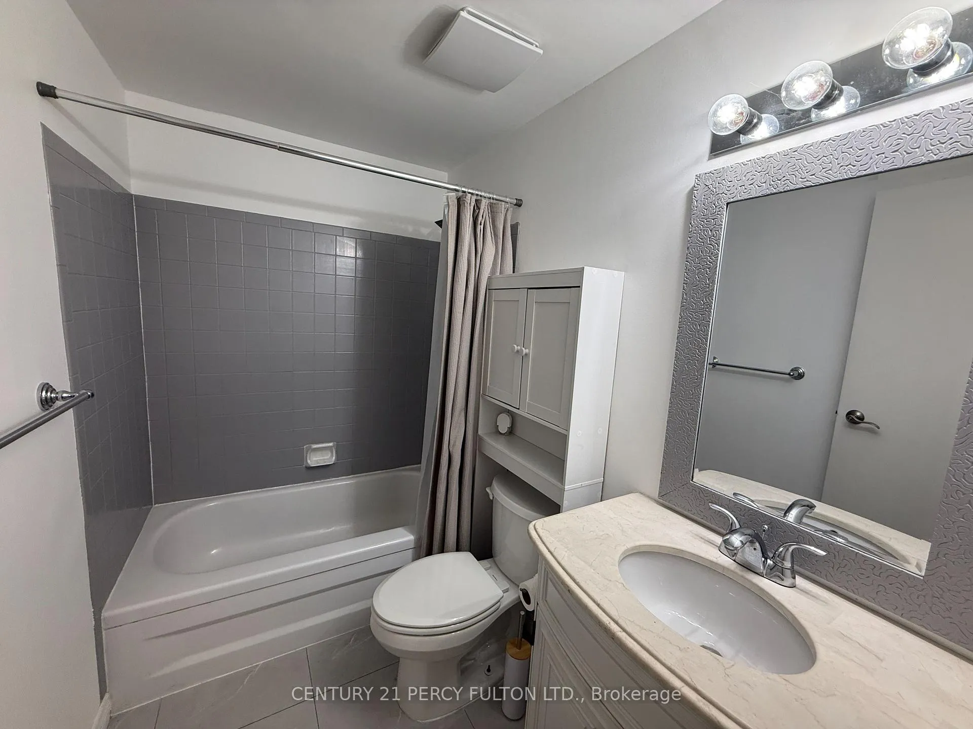 Photo 15 of Unit 22, 221 Ormond Drive, Oshawa, Samac — HOMEH